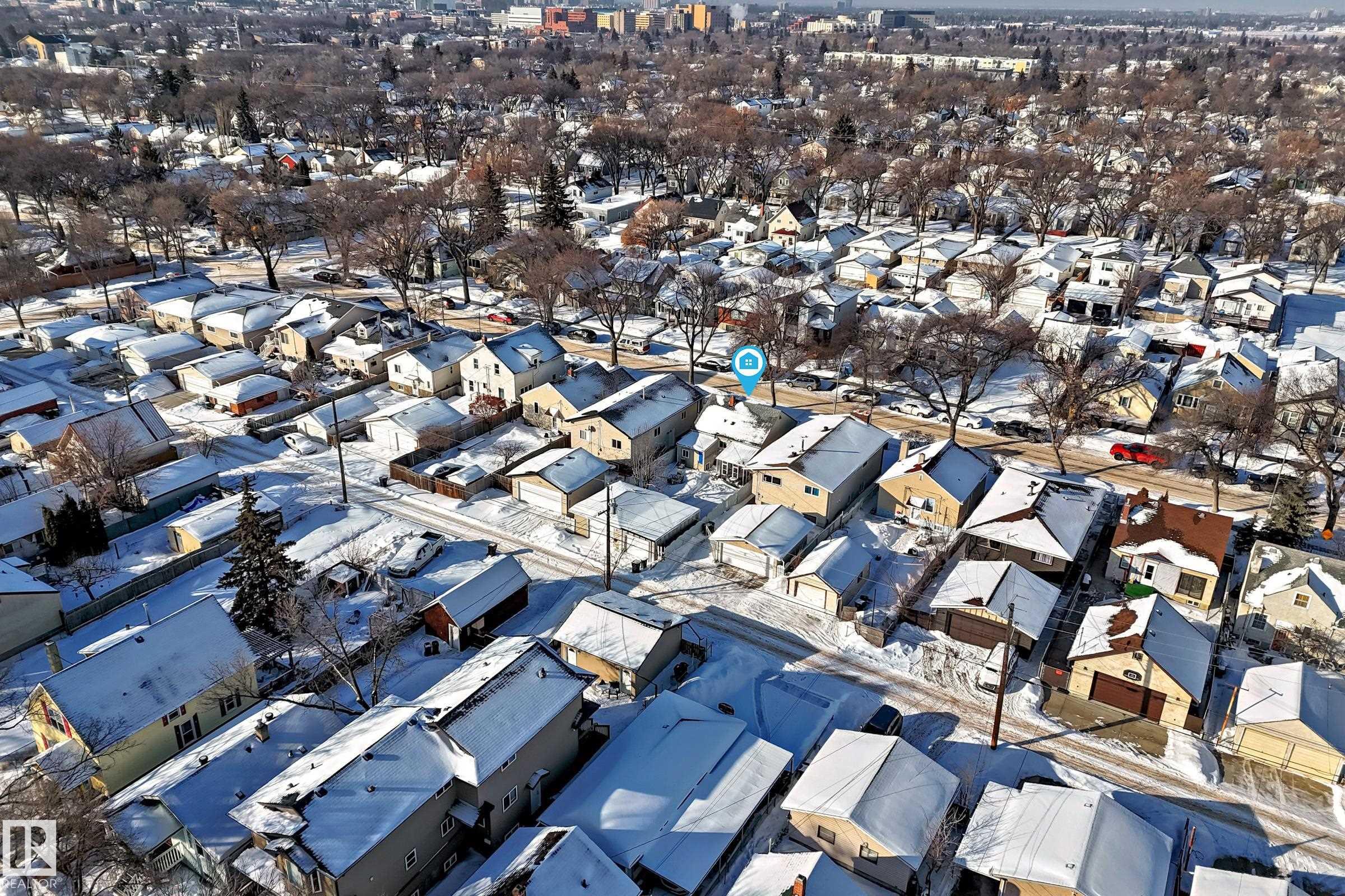 Photo 42 at 11429 89 Street NW, Parkdale, Edmonton