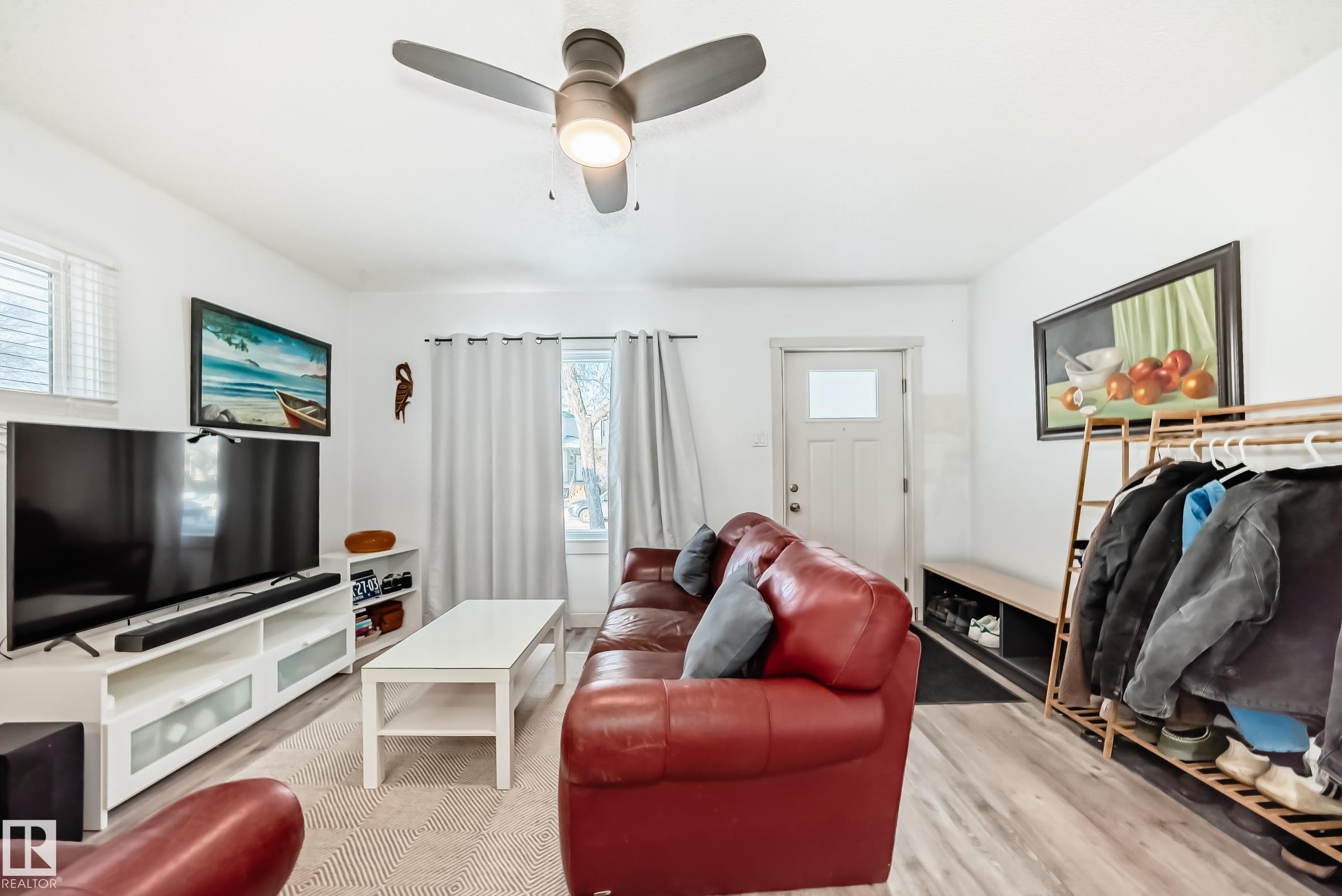 Photo 9 at 11429 89 Street NW, Parkdale, Edmonton