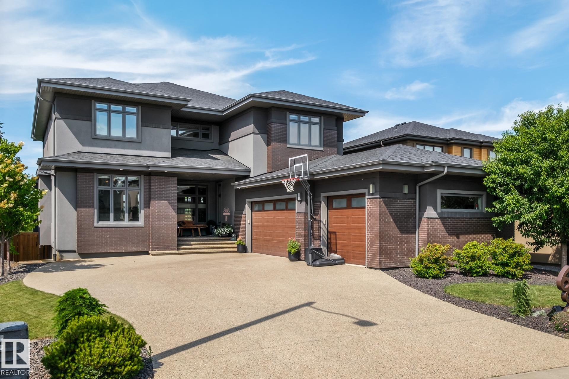 699 Howatt Drive SW, Hays Ridge Area, Edmonton