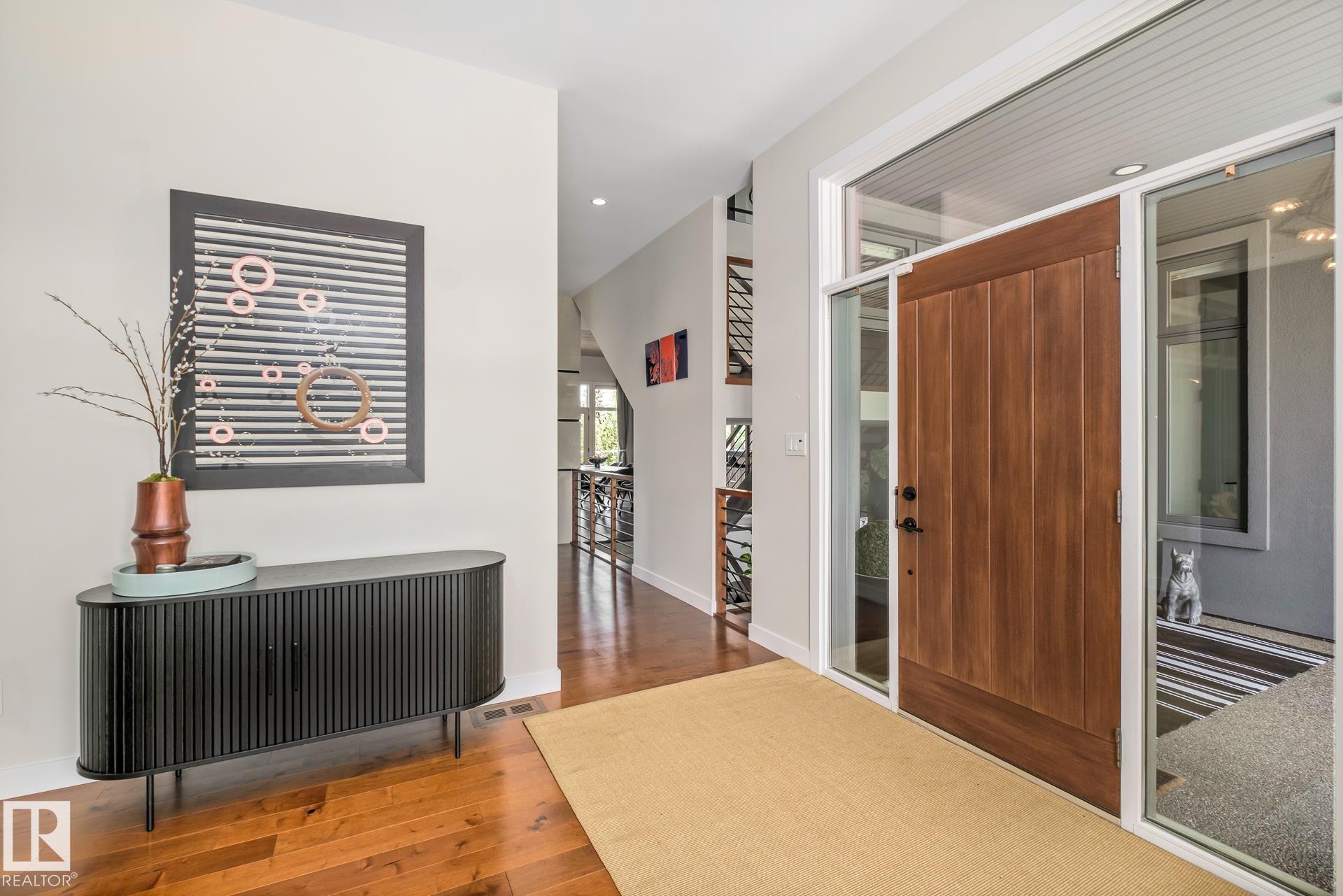 Photo 7 at 699 Howatt Drive SW, Hays Ridge Area, Edmonton