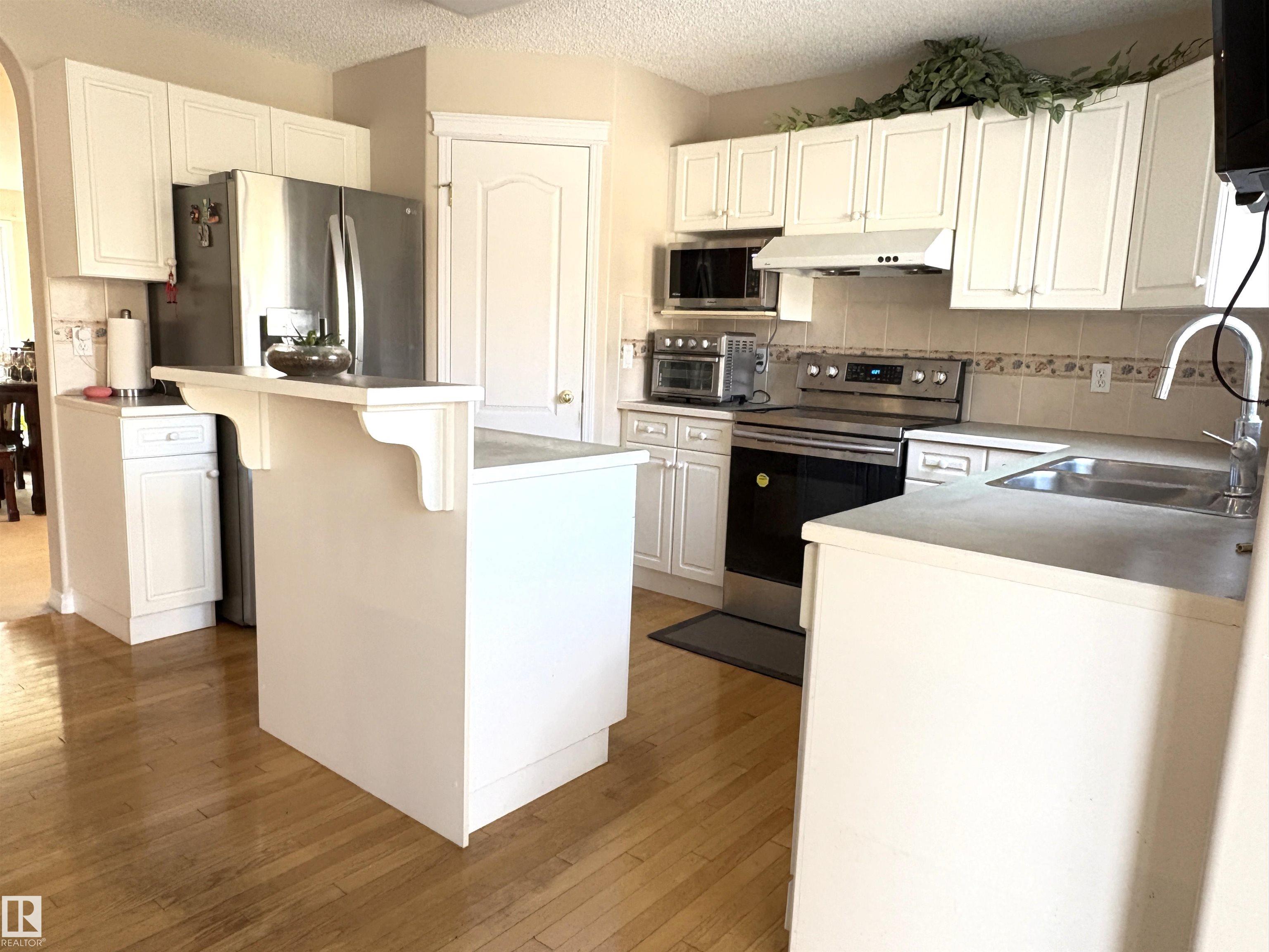 Photo 13 at 1317 Falconer Road NW, Falconer Heights, Edmonton