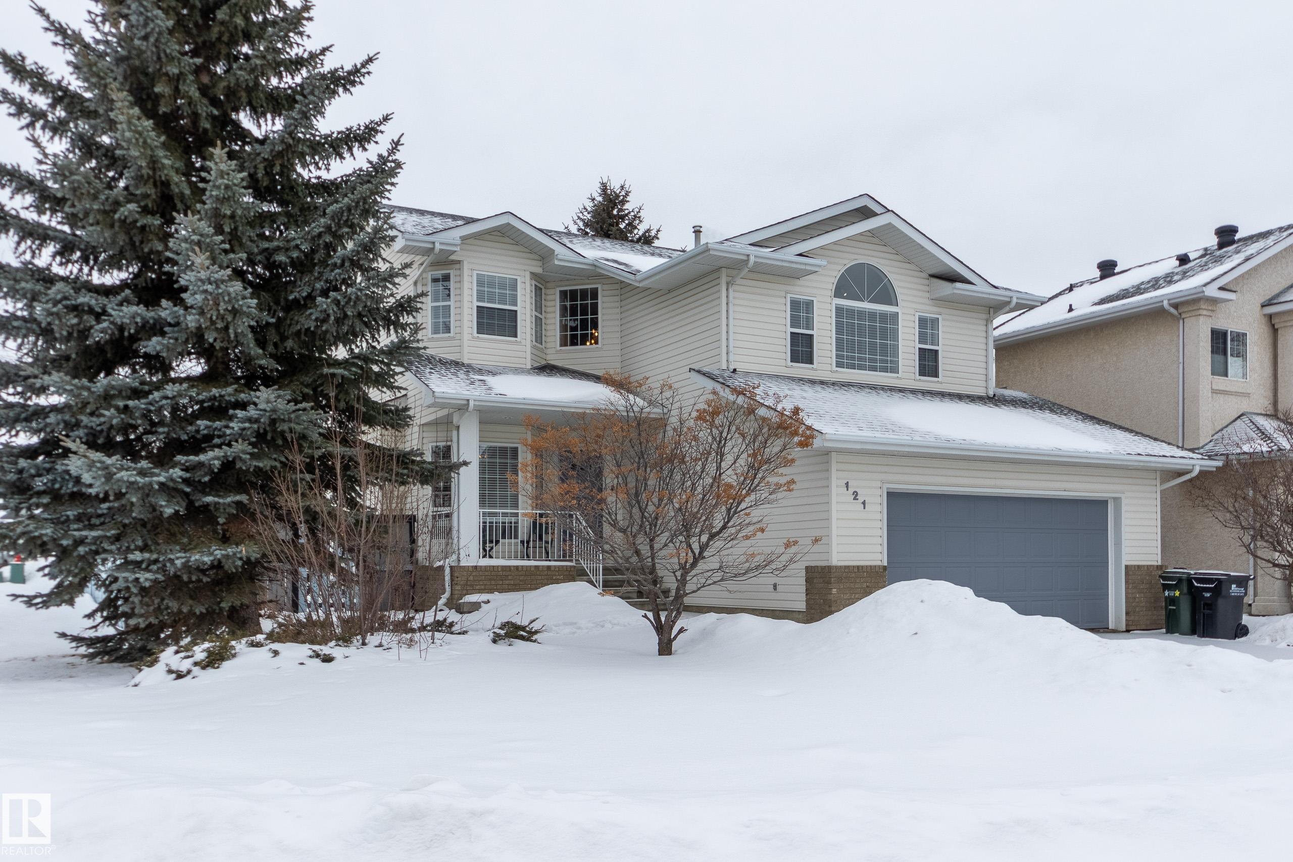 121 Forrest Drive, Forrest Greens, Sherwood Park