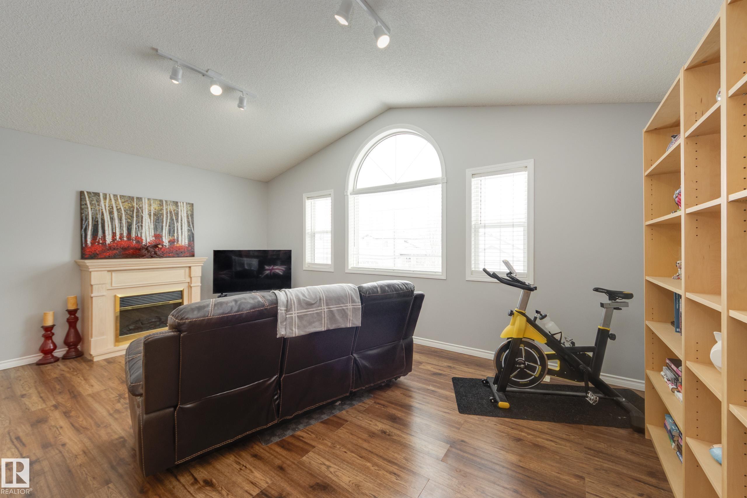 Photo 20 at 121 Forrest Drive, Forrest Greens, Sherwood Park