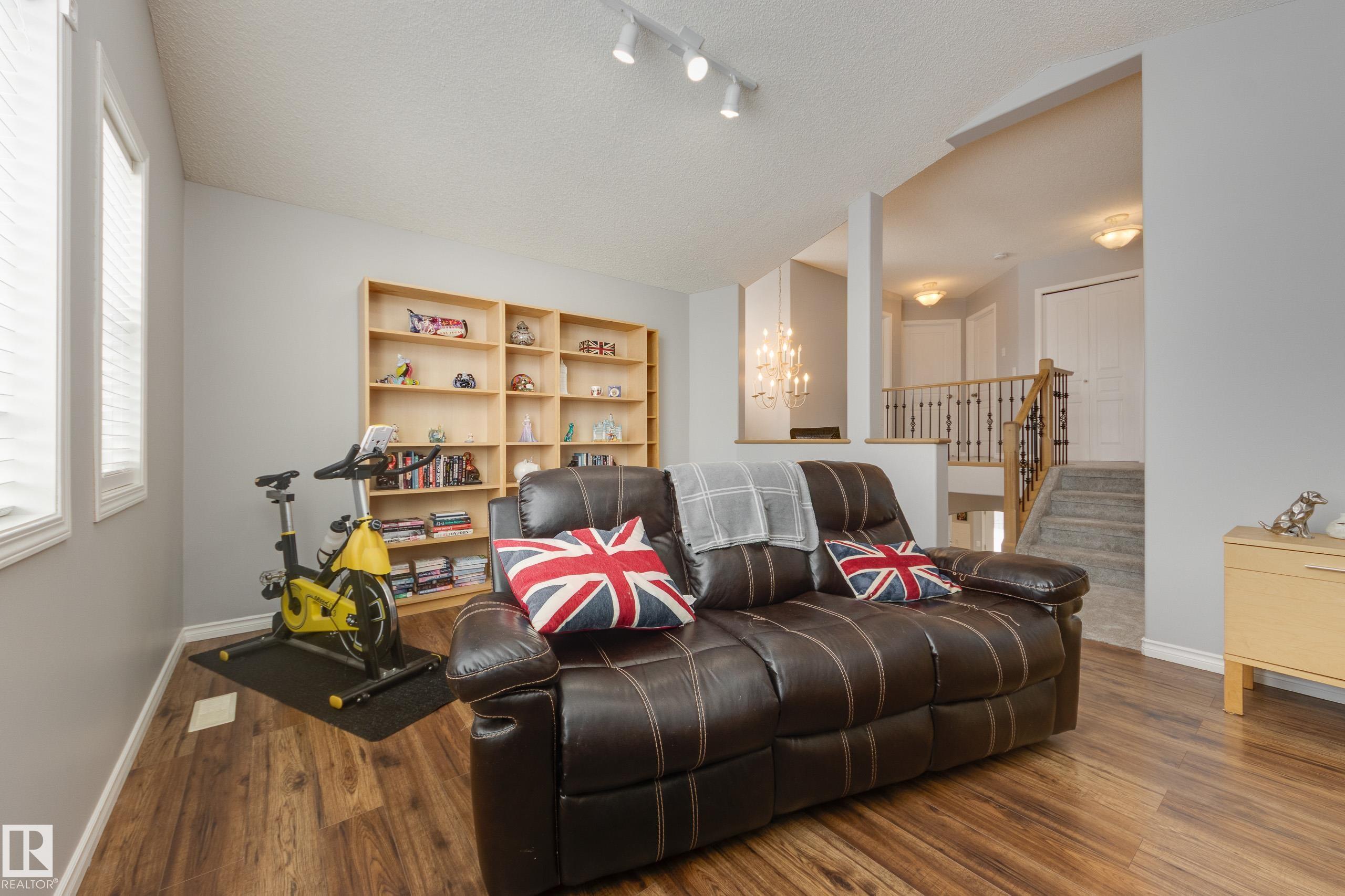 Photo 22 at 121 Forrest Drive, Forrest Greens, Sherwood Park