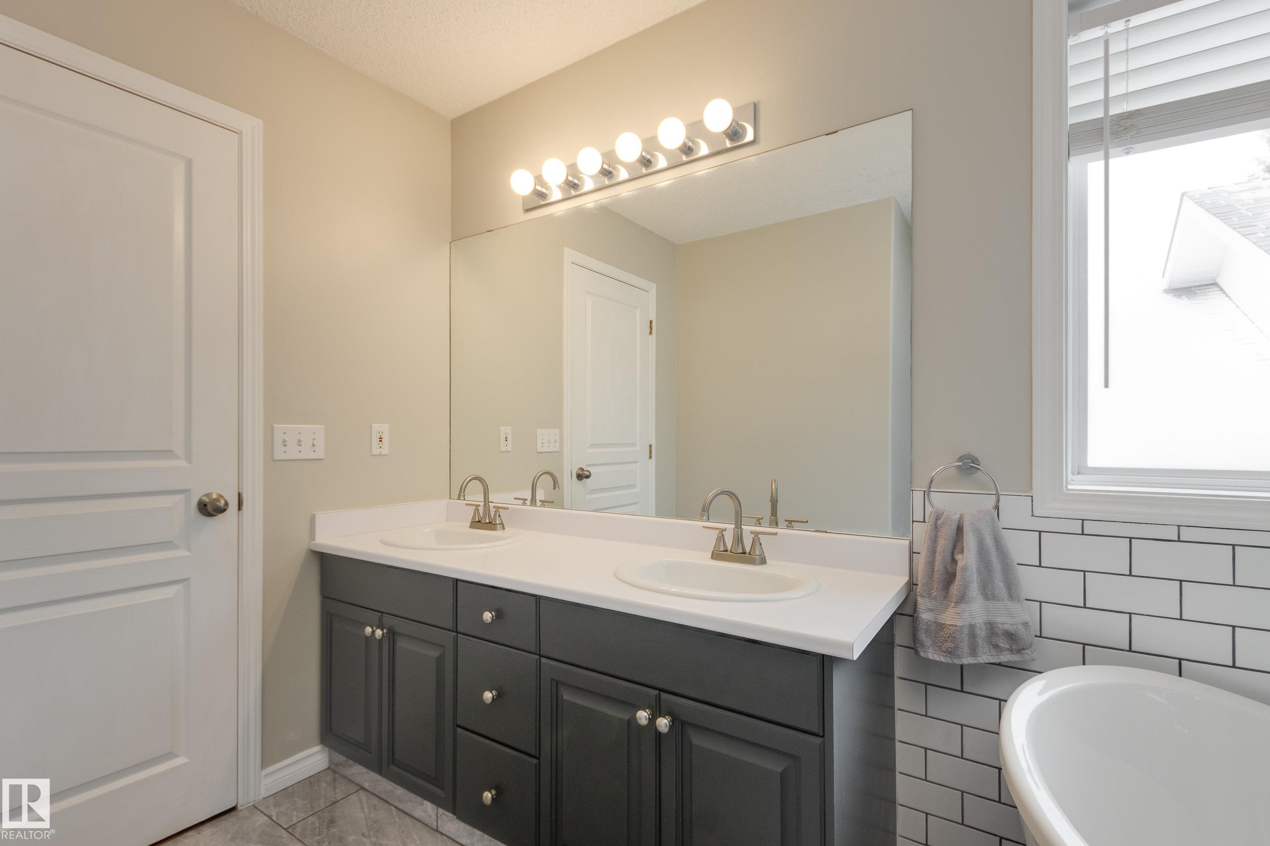 Photo 34 at 121 Forrest Drive, Forrest Greens, Sherwood Park