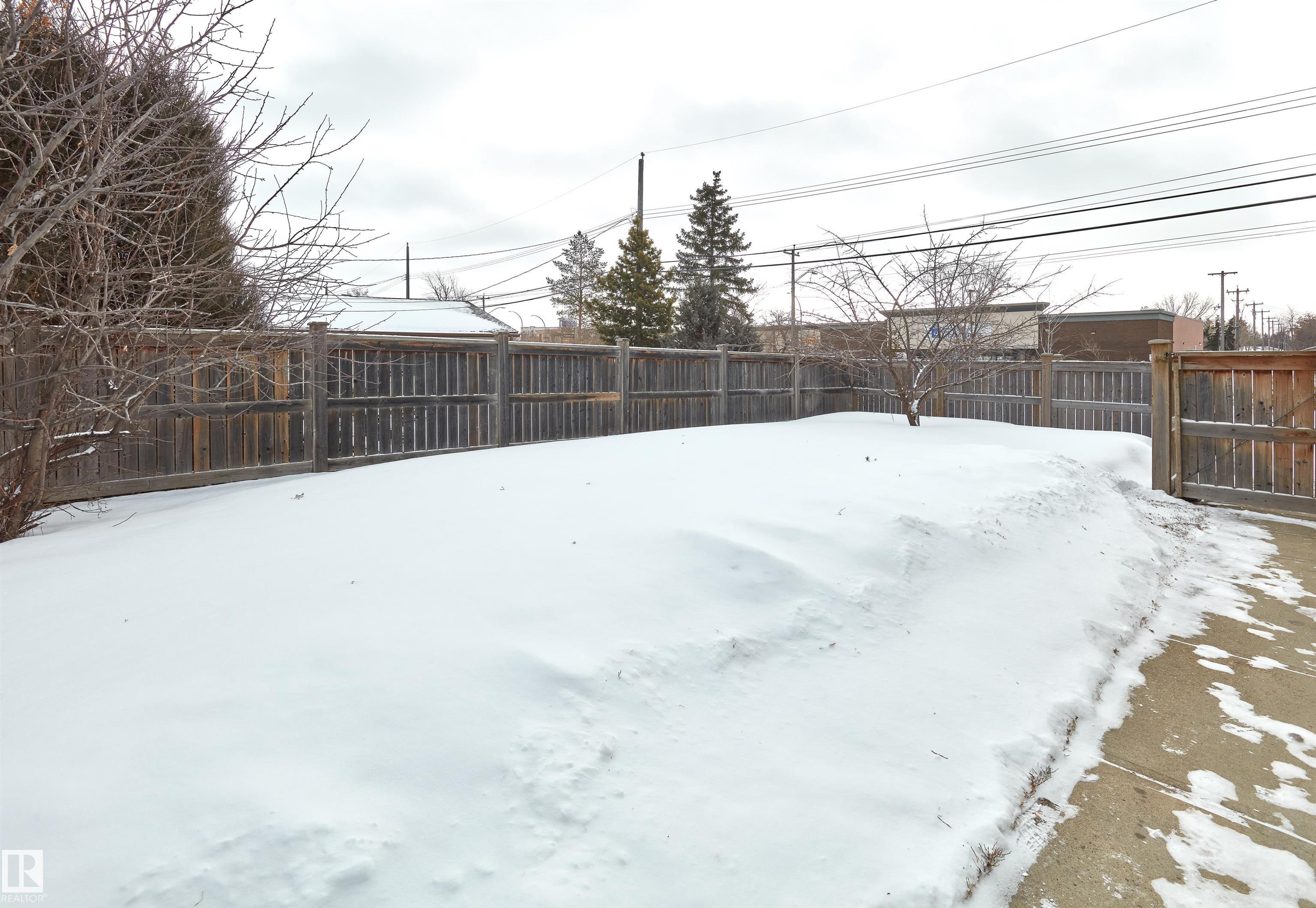 Photo 30 at 10531 52 Avenue NW, Pleasantview, Edmonton