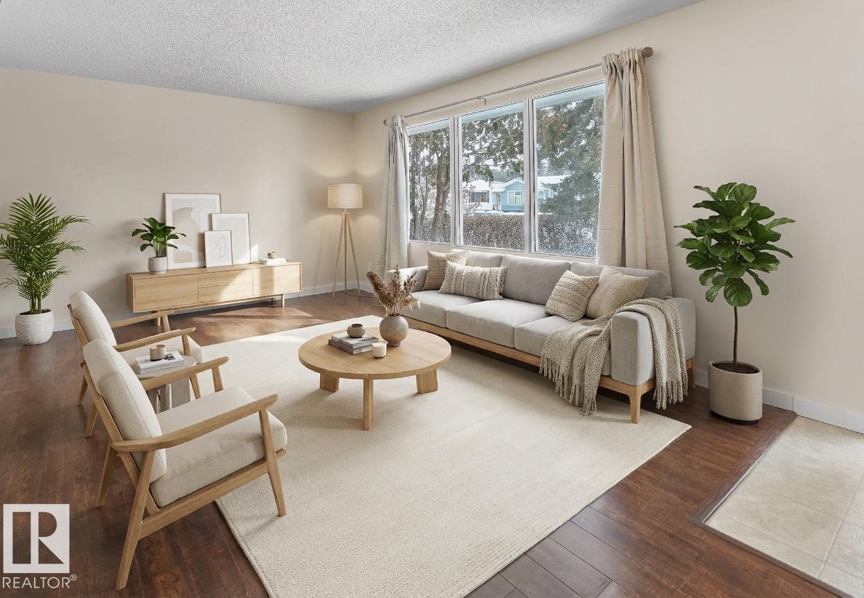 Photo 6 at 10531 52 Avenue NW, Pleasantview, Edmonton