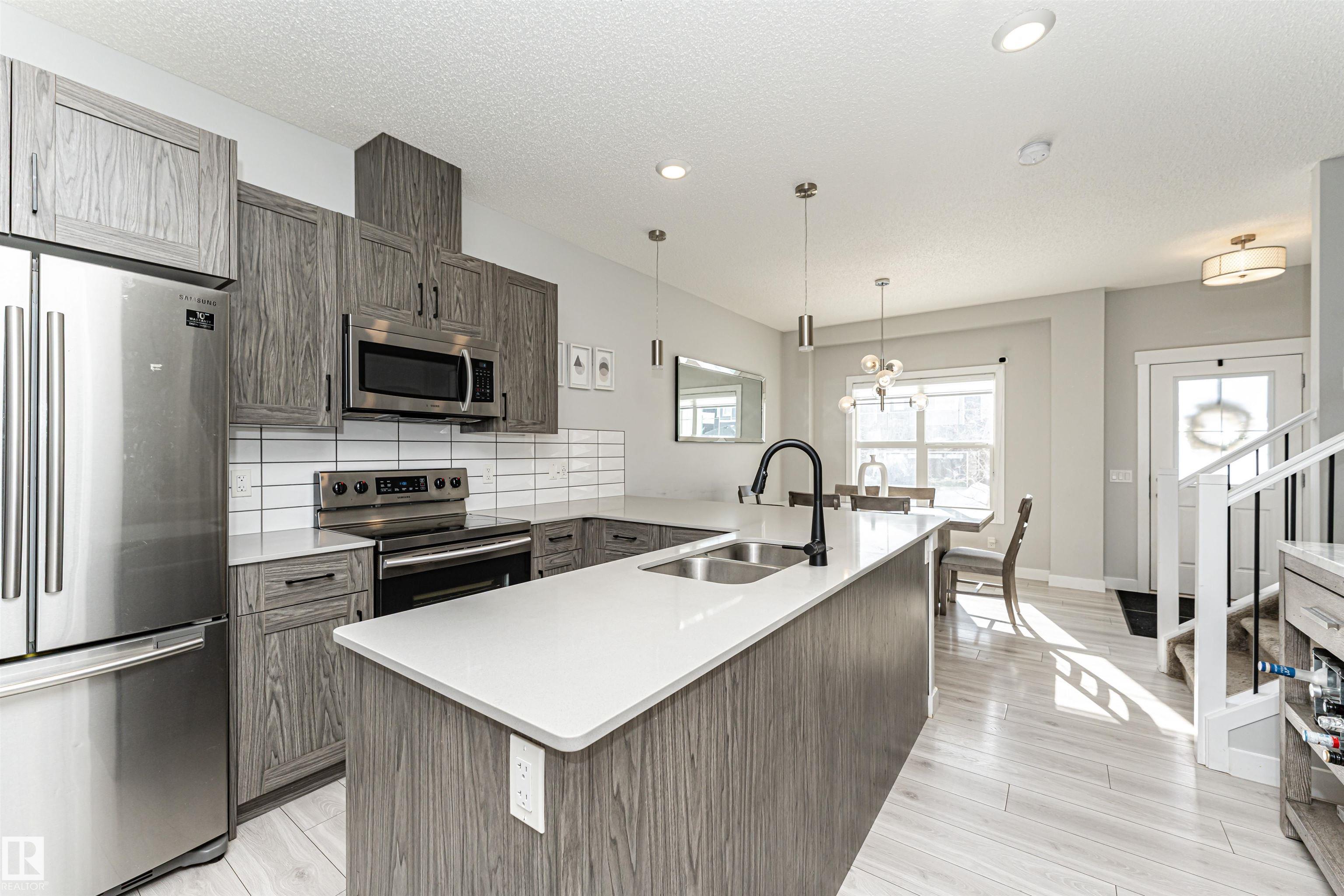 Photo 14 at 16616 31 Avenue SW, Glenridding Ravine, Edmonton