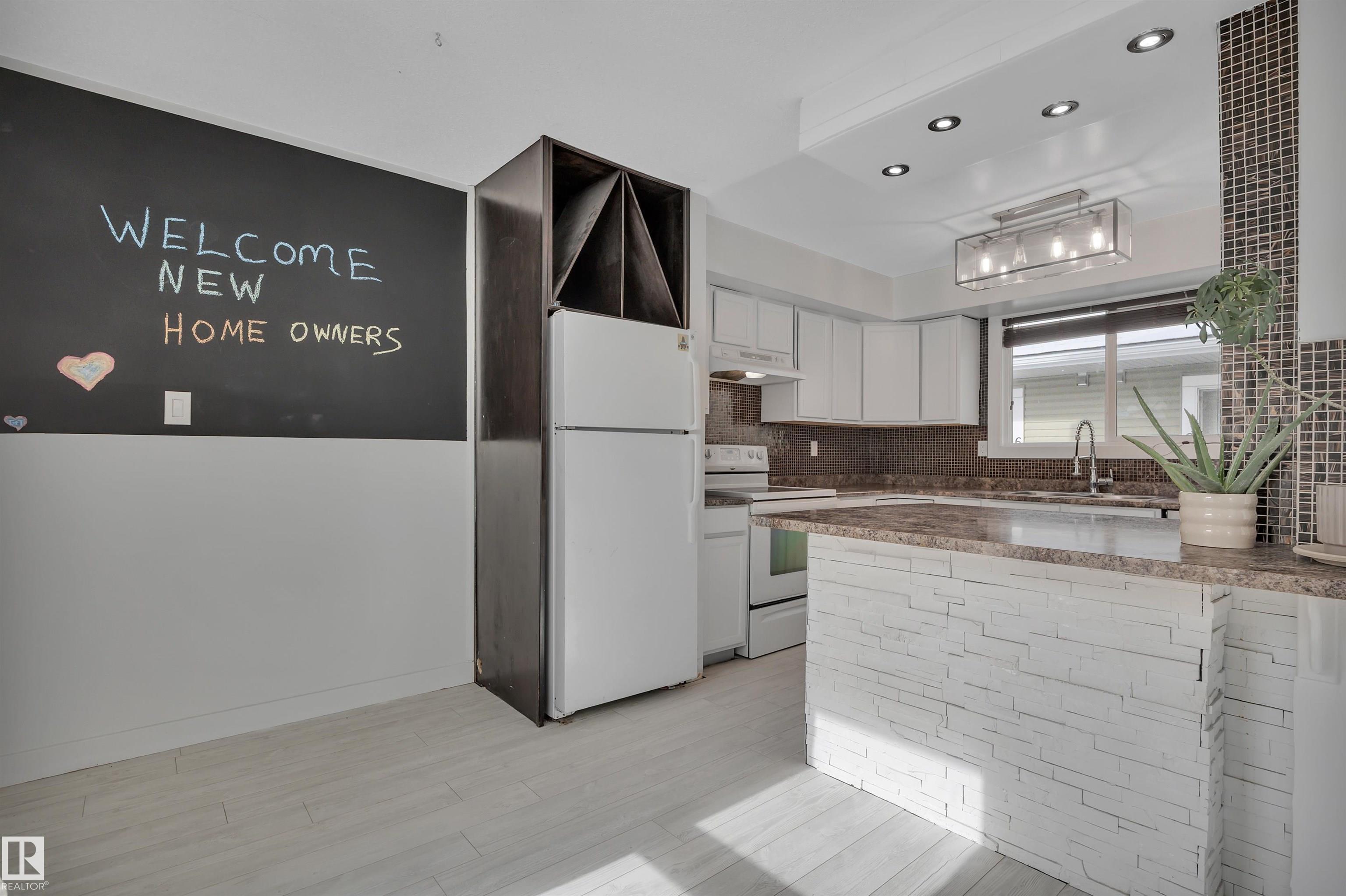 Photo 12 at 69 - 1820 56 Street NW, Meyokumin, Edmonton