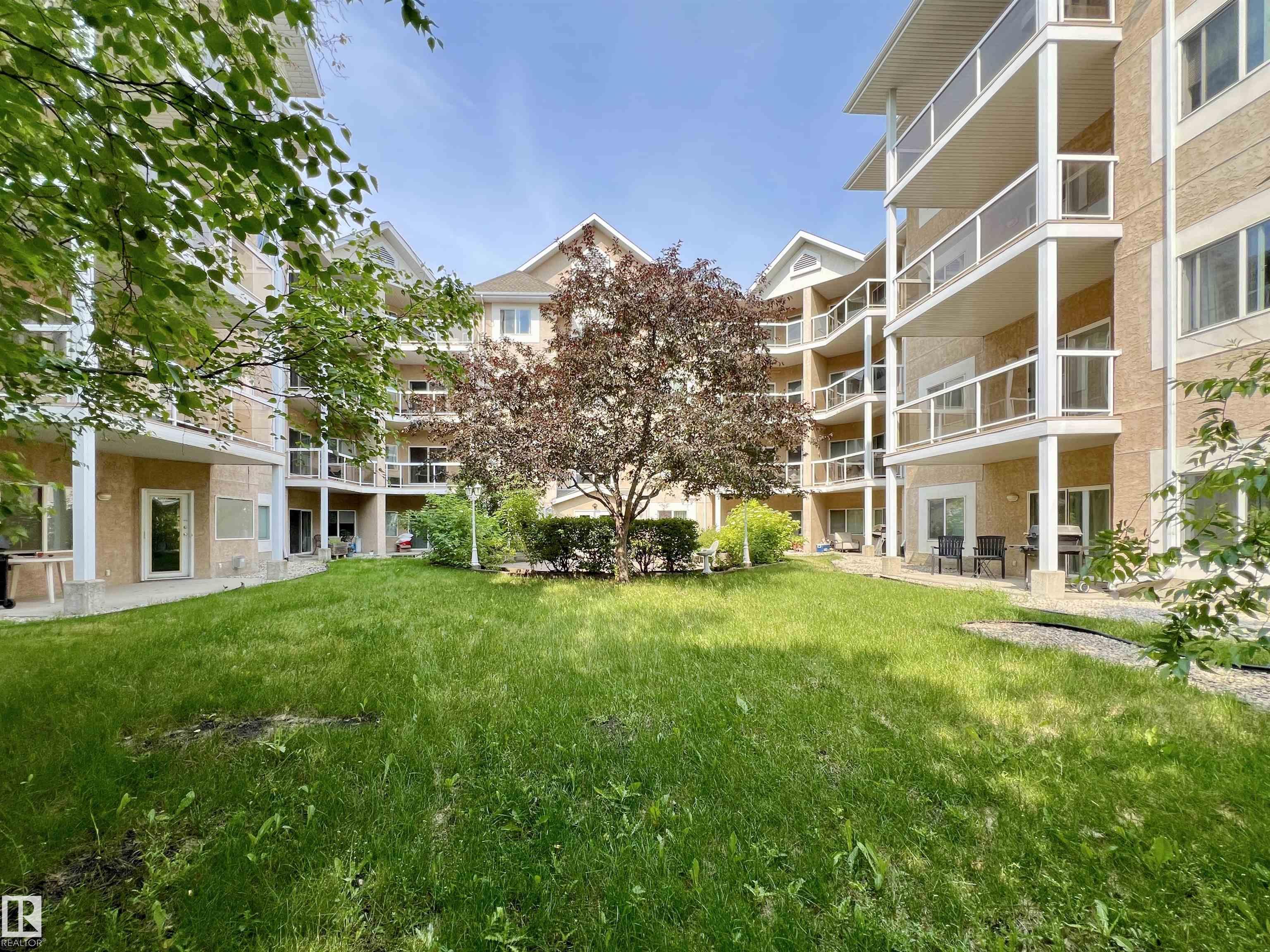 110 - 10511 42 Avenue NW, Rideau Park, Edmonton