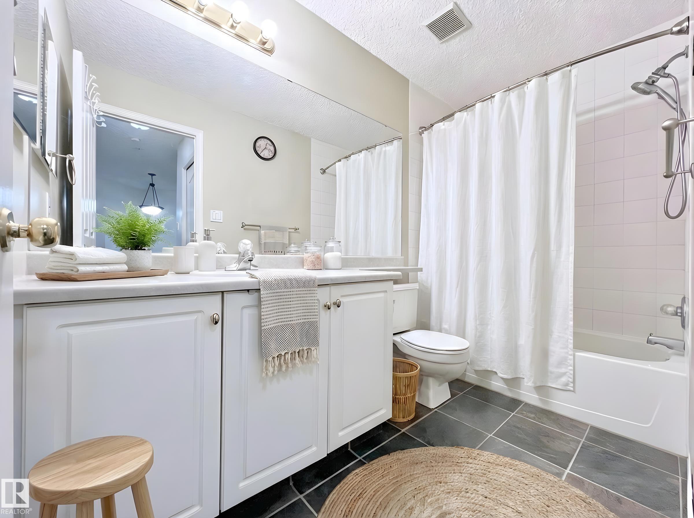 Photo 23 at 110 - 10511 42 Avenue NW, Rideau Park, Edmonton