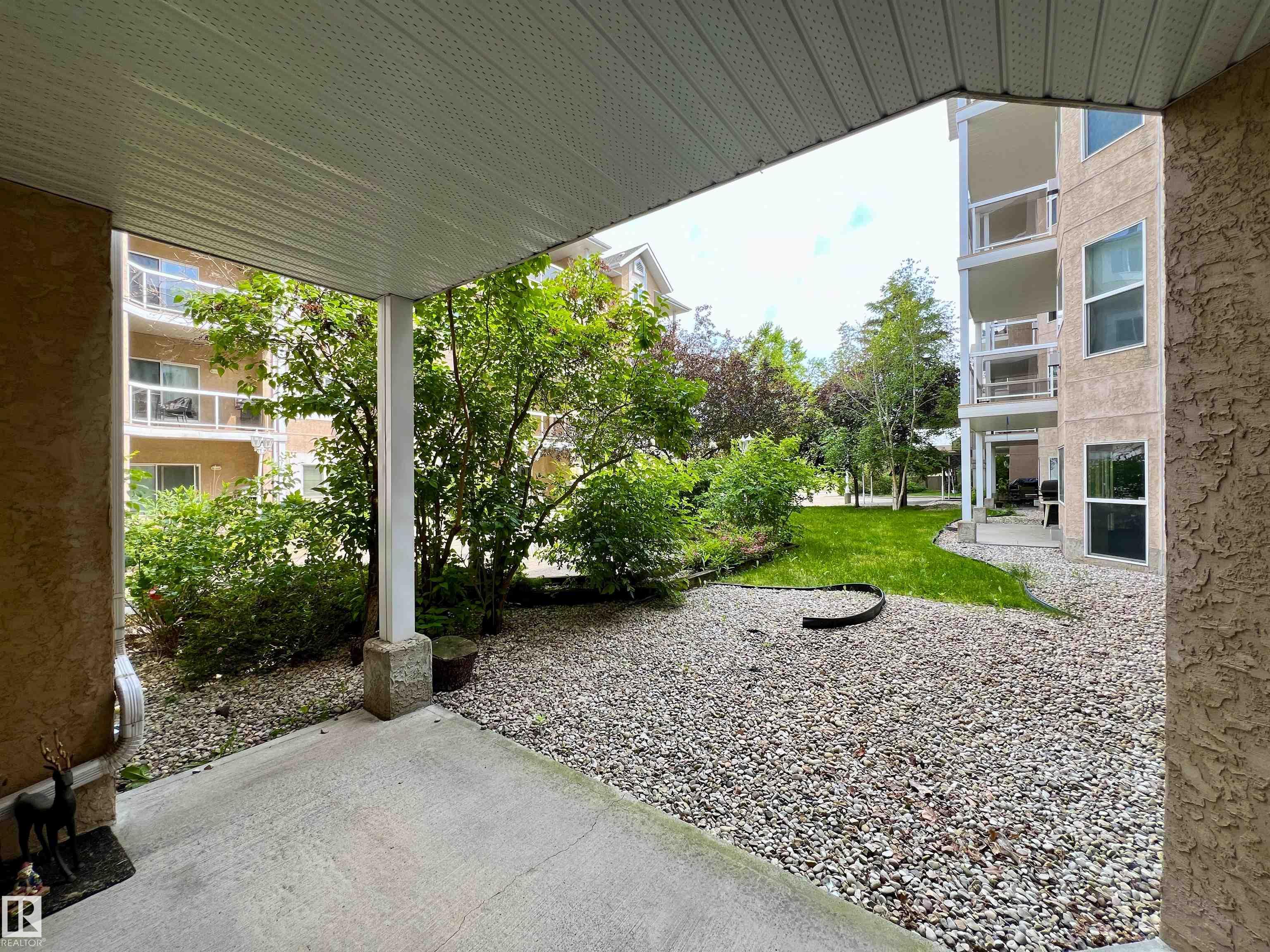 Photo 26 at 110 - 10511 42 Avenue NW, Rideau Park, Edmonton