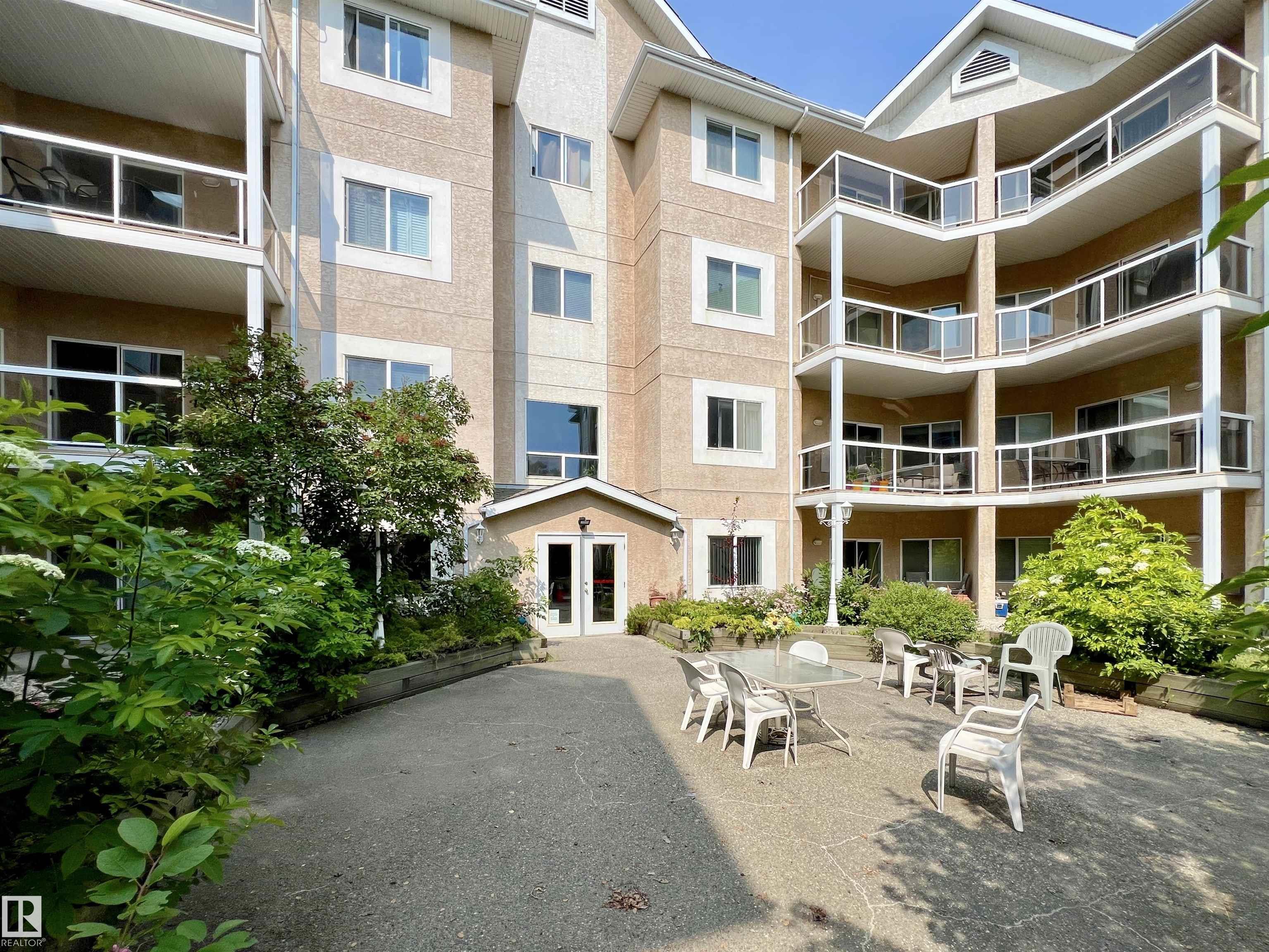 Photo 27 at 110 - 10511 42 Avenue NW, Rideau Park, Edmonton