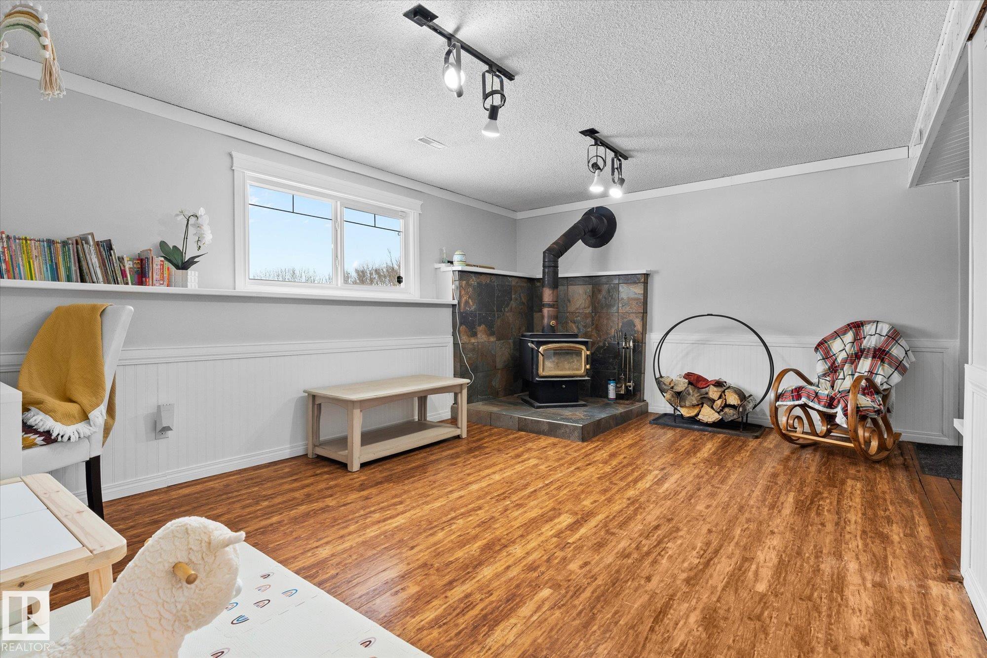 Photo 18 at 1 - 52432 Rge Road 20, Cottage Lake Heights I, Rural Parkland County