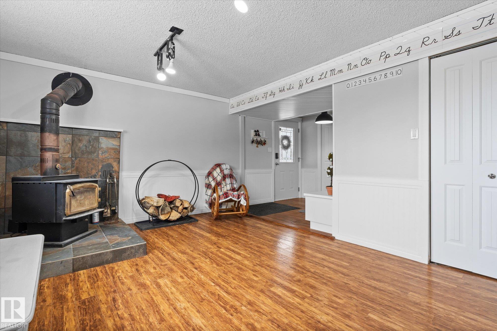 Photo 19 at 1 - 52432 Rge Road 20, Cottage Lake Heights I, Rural Parkland County