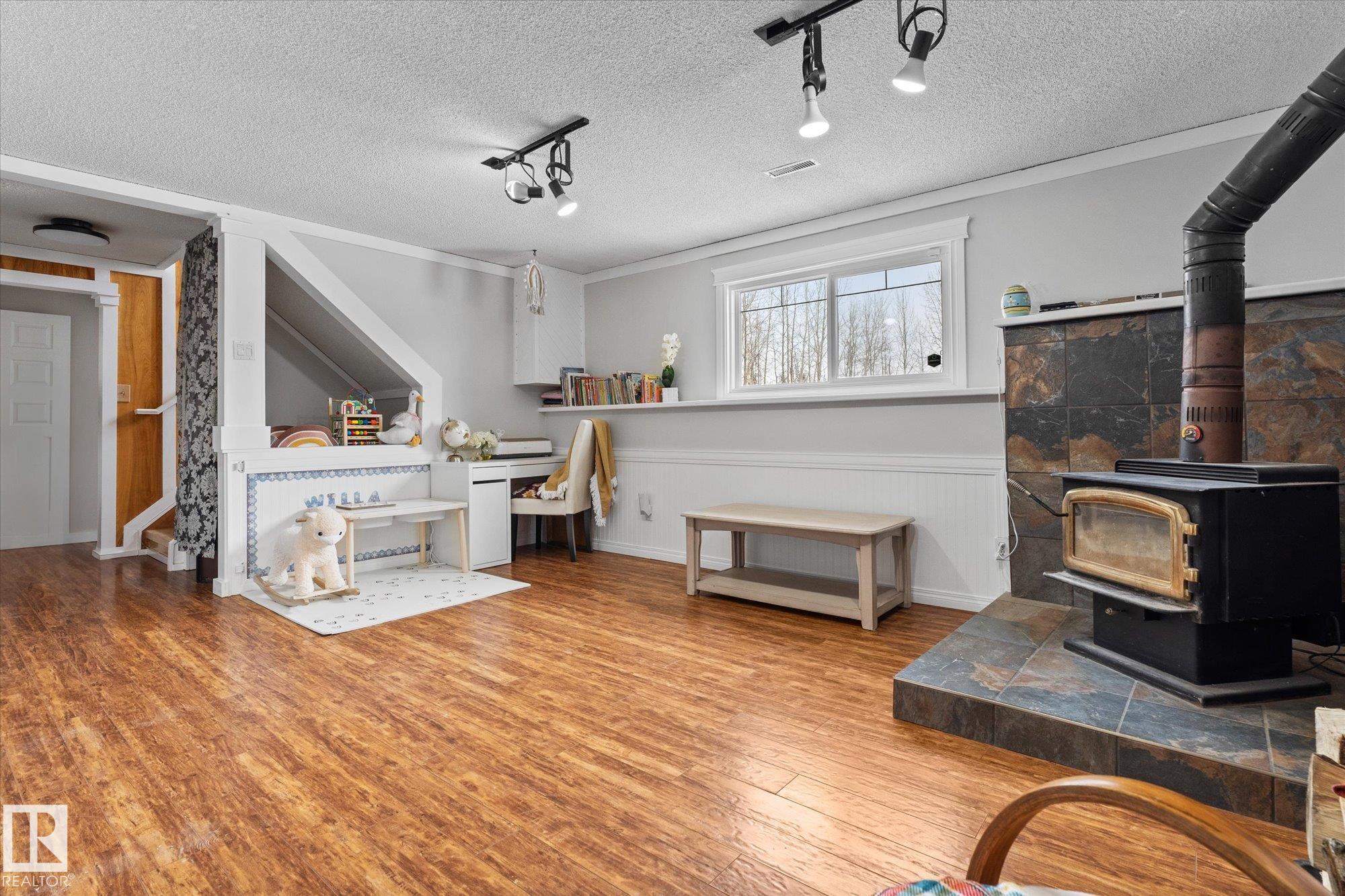 Photo 20 at 1 - 52432 Rge Road 20, Cottage Lake Heights I, Rural Parkland County