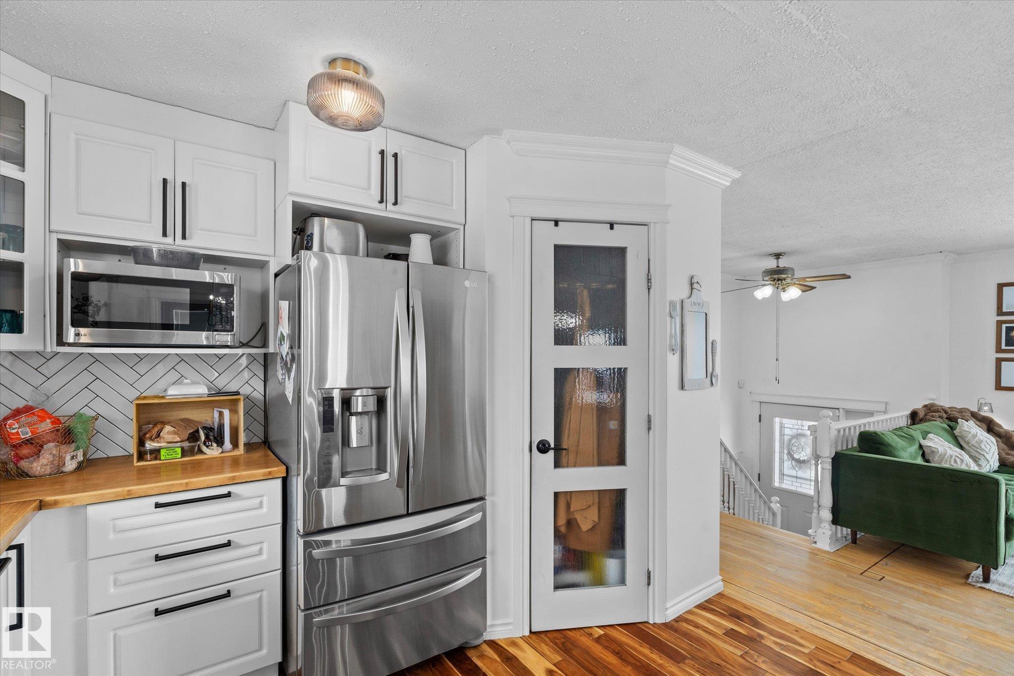 Photo 8 at 1 - 52432 Rge Road 20, Cottage Lake Heights I, Rural Parkland County