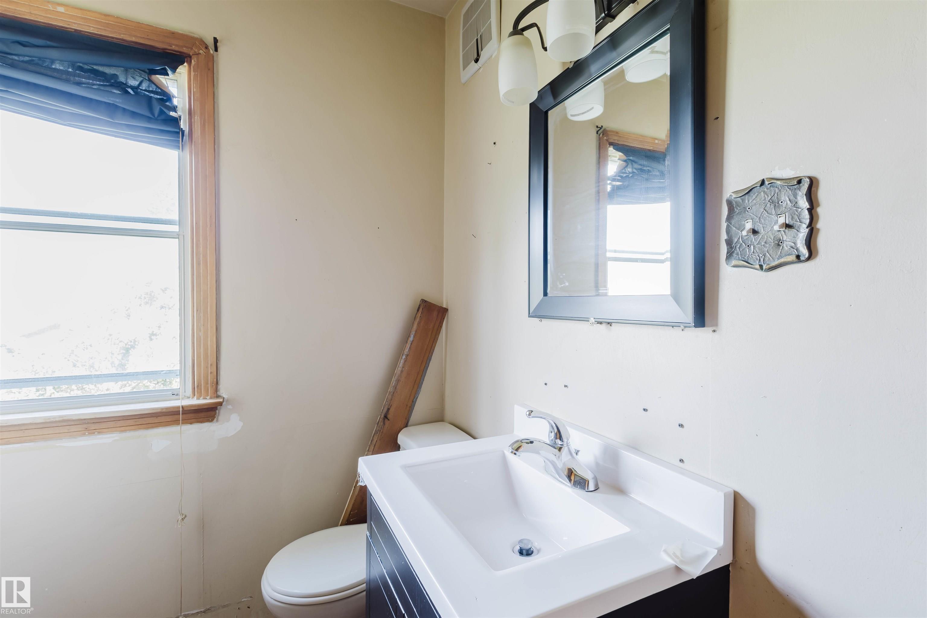 Photo 20 at 10827 111 Street NW, Queen Mary Park, Edmonton