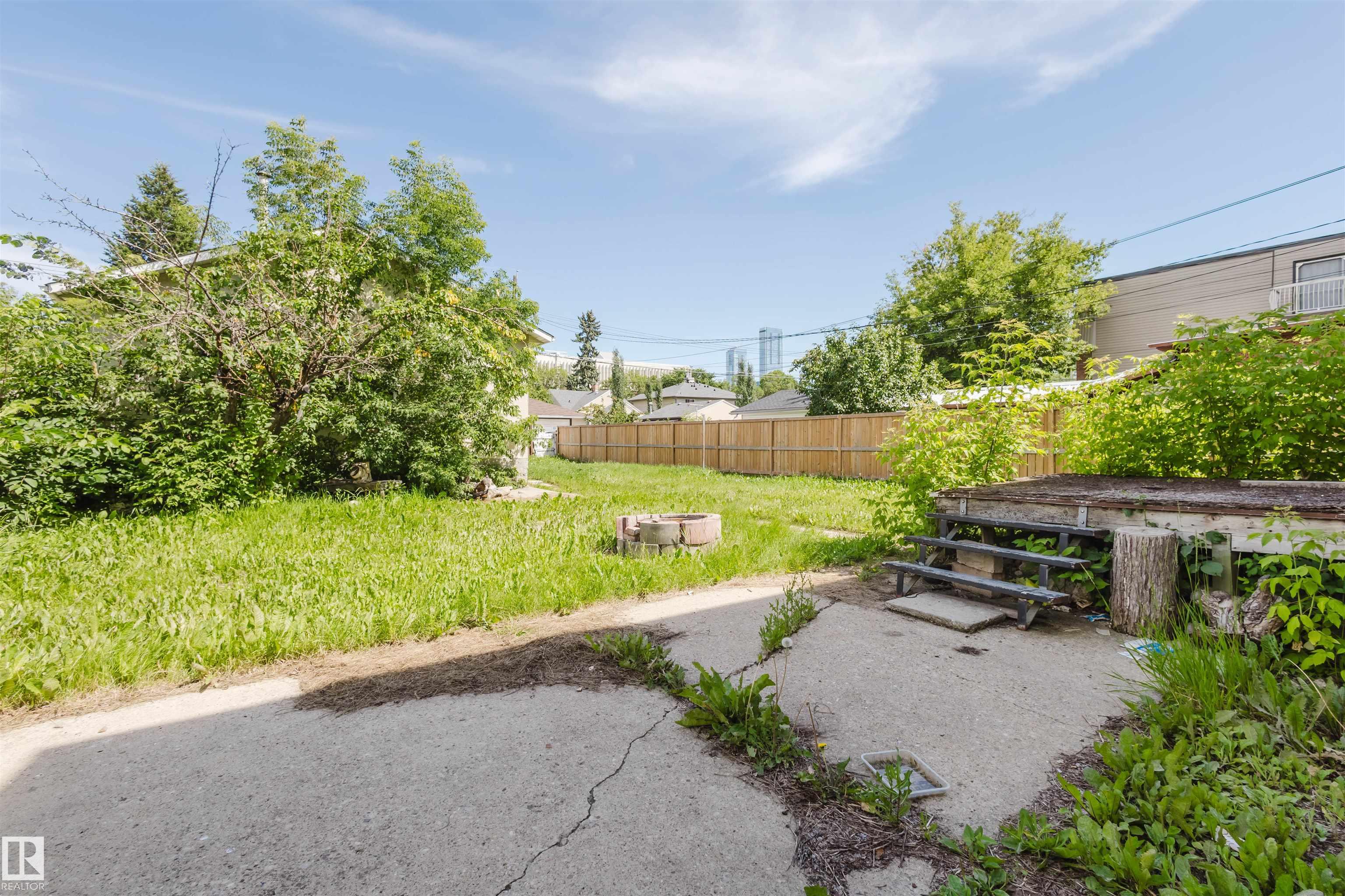 Photo 28 at 10827 111 Street NW, Queen Mary Park, Edmonton