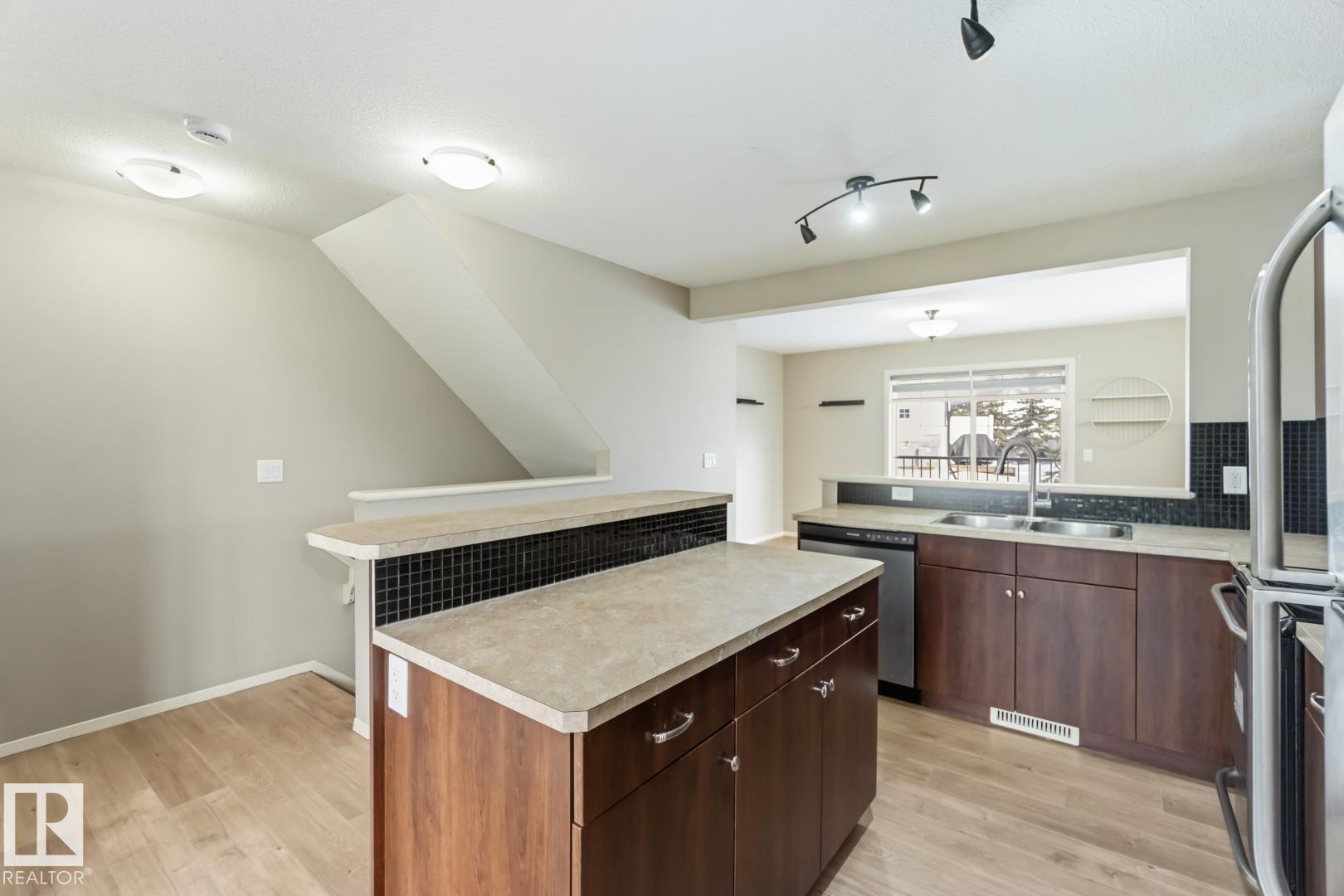 Photo 11 at 16 - 3751 12 Street NW, Tamarack, Edmonton