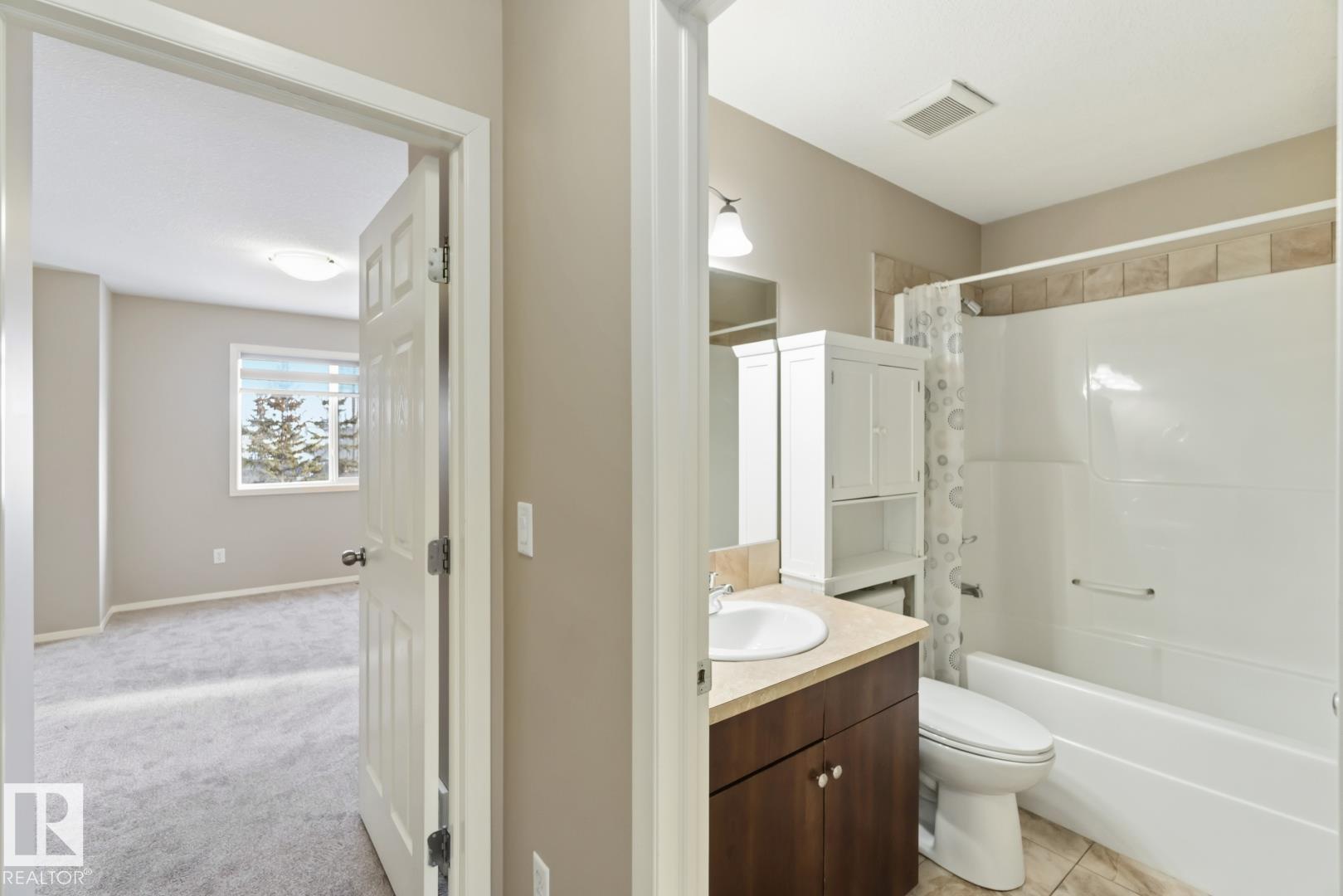 https://zimg.paragon.ice.com/ParagonImages/Property/PM/RAE/225389048/26/0/0/1f9f3552bc25dd504eb781369e8719a6/1/2374986bcd24a35df4d6e515e08fbc6c/225389048-42712f1b-6b44-4f3e-8d27-08e7fa552764.JPG