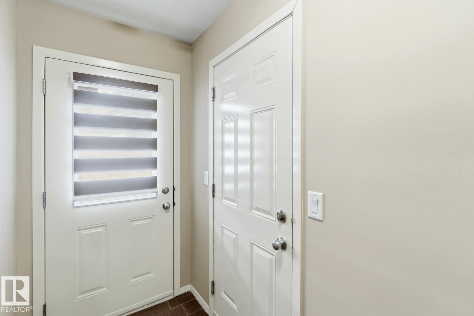 https://zimg.paragon.ice.com/ParagonImages/Property/PM/RAE/225389048/38/0/0/ab9d920c26f53f189eaf17f42442ce7a/1/2374986bcd24a35df4d6e515e08fbc6c/225389048-7e269879-536e-421e-8c5c-0b87ff37d3b1.JPG
