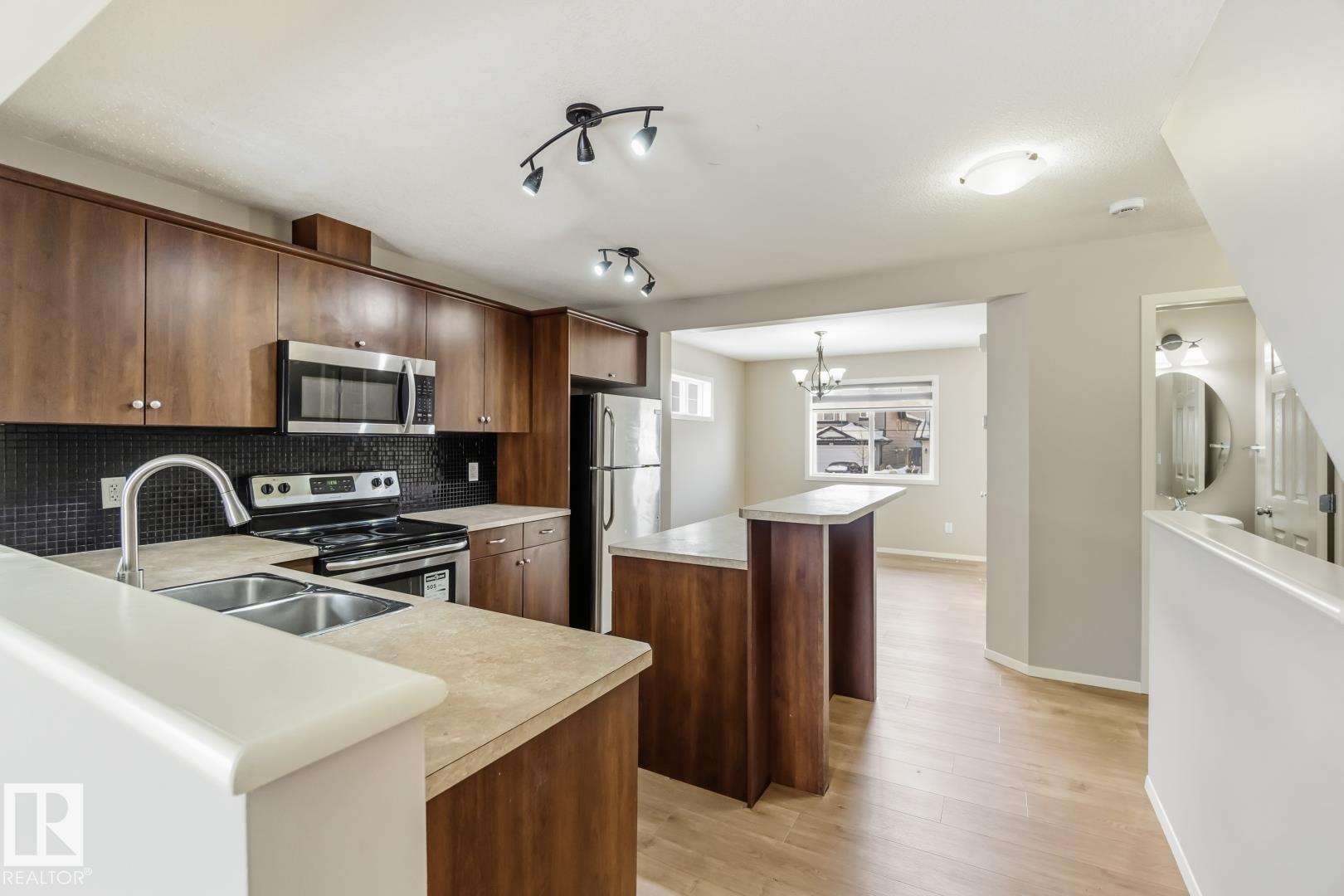 Photo 6 at 16 - 3751 12 Street NW, Tamarack, Edmonton