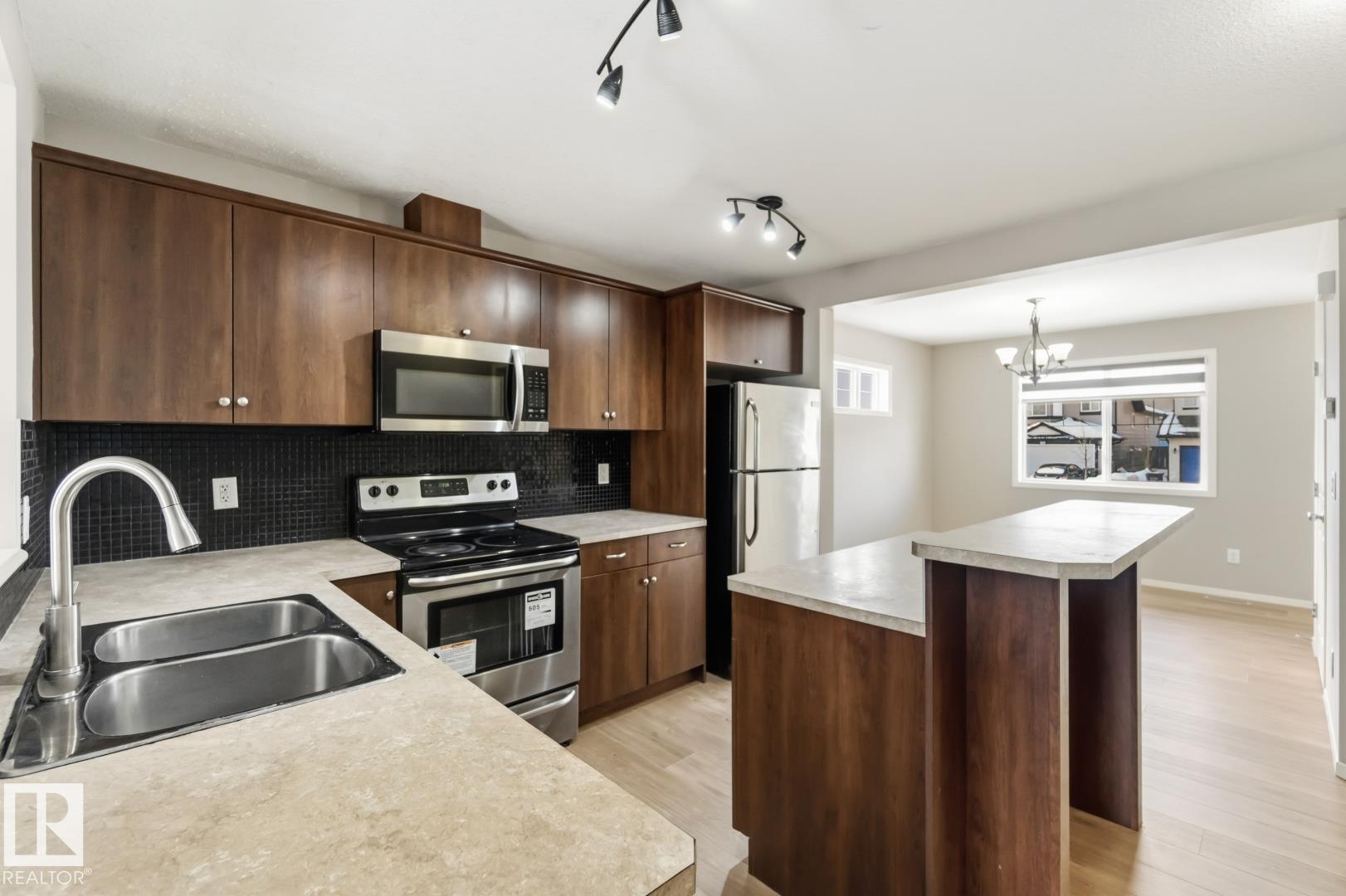 Photo 7 at 16 - 3751 12 Street NW, Tamarack, Edmonton