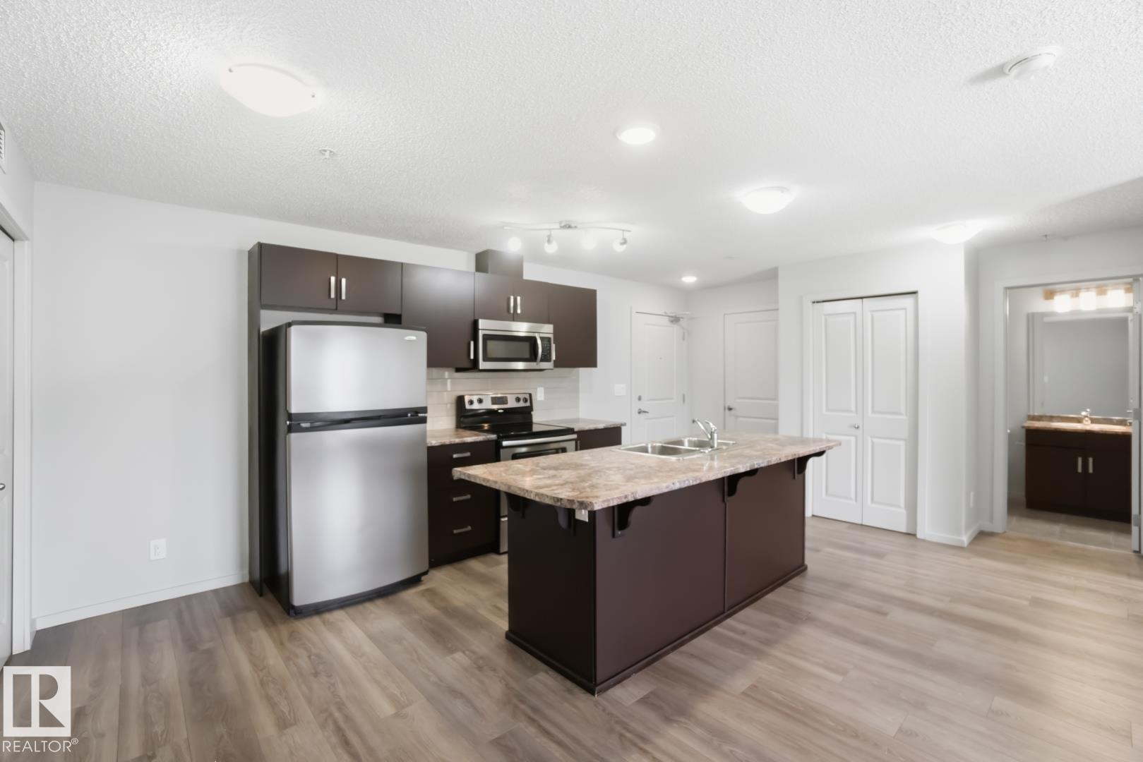 Photo 6 at 204 - 5521 7 Avenue SW, Charlesworth, Edmonton