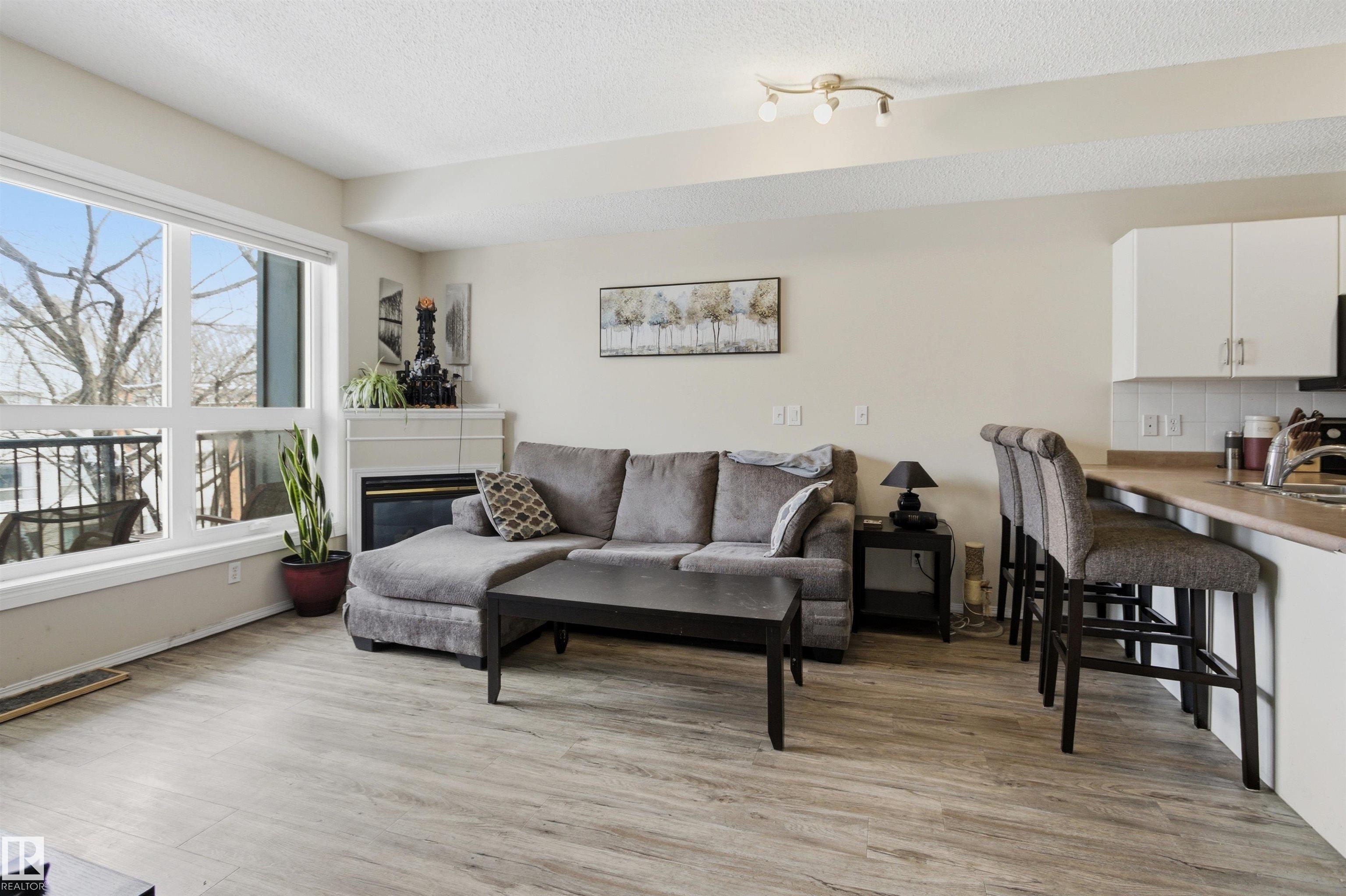 Photo 17 at 402 - 11109 84 Avenue NW, Garneau, Edmonton