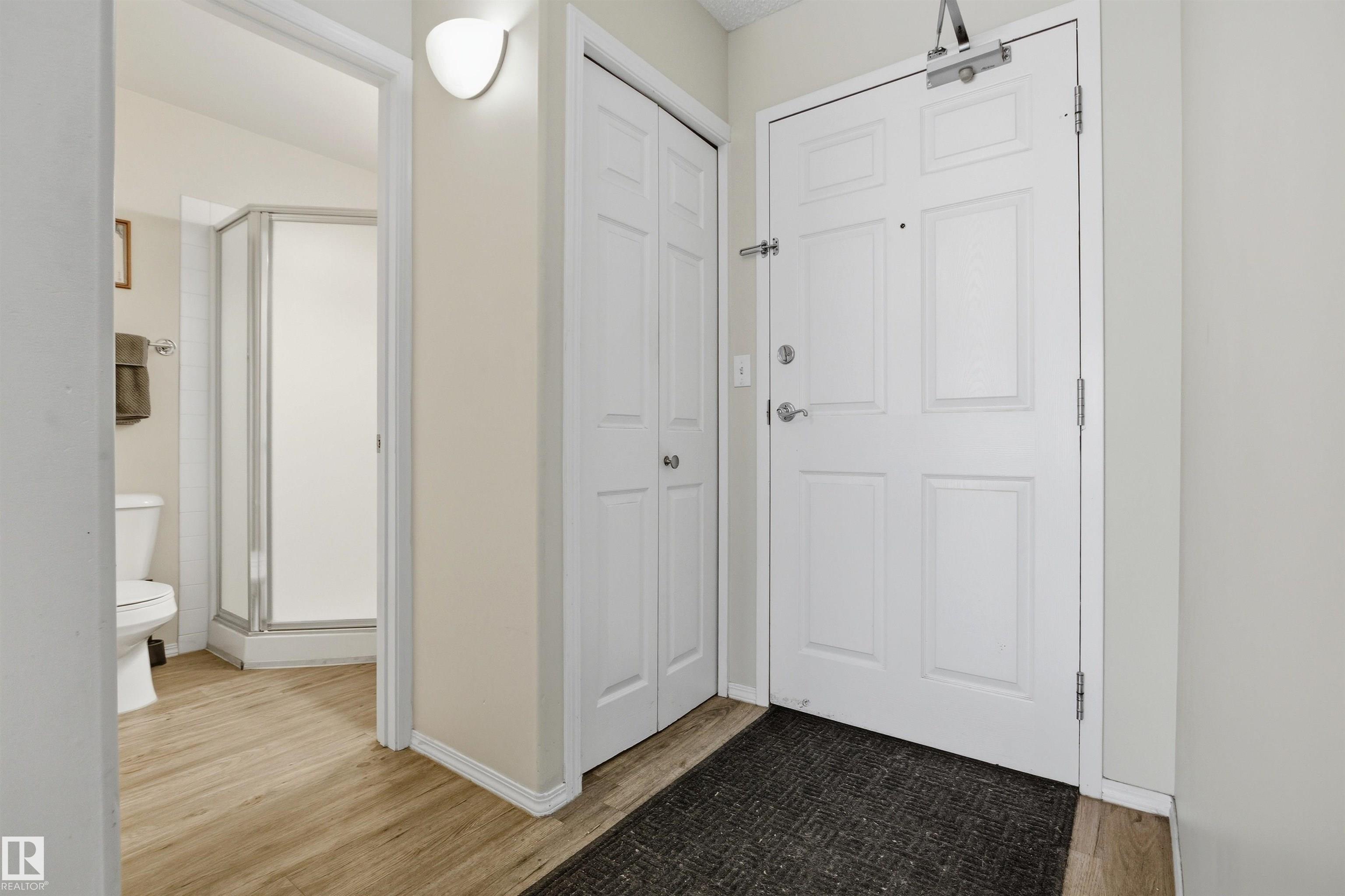 Photo 6 at 402 - 11109 84 Avenue NW, Garneau, Edmonton