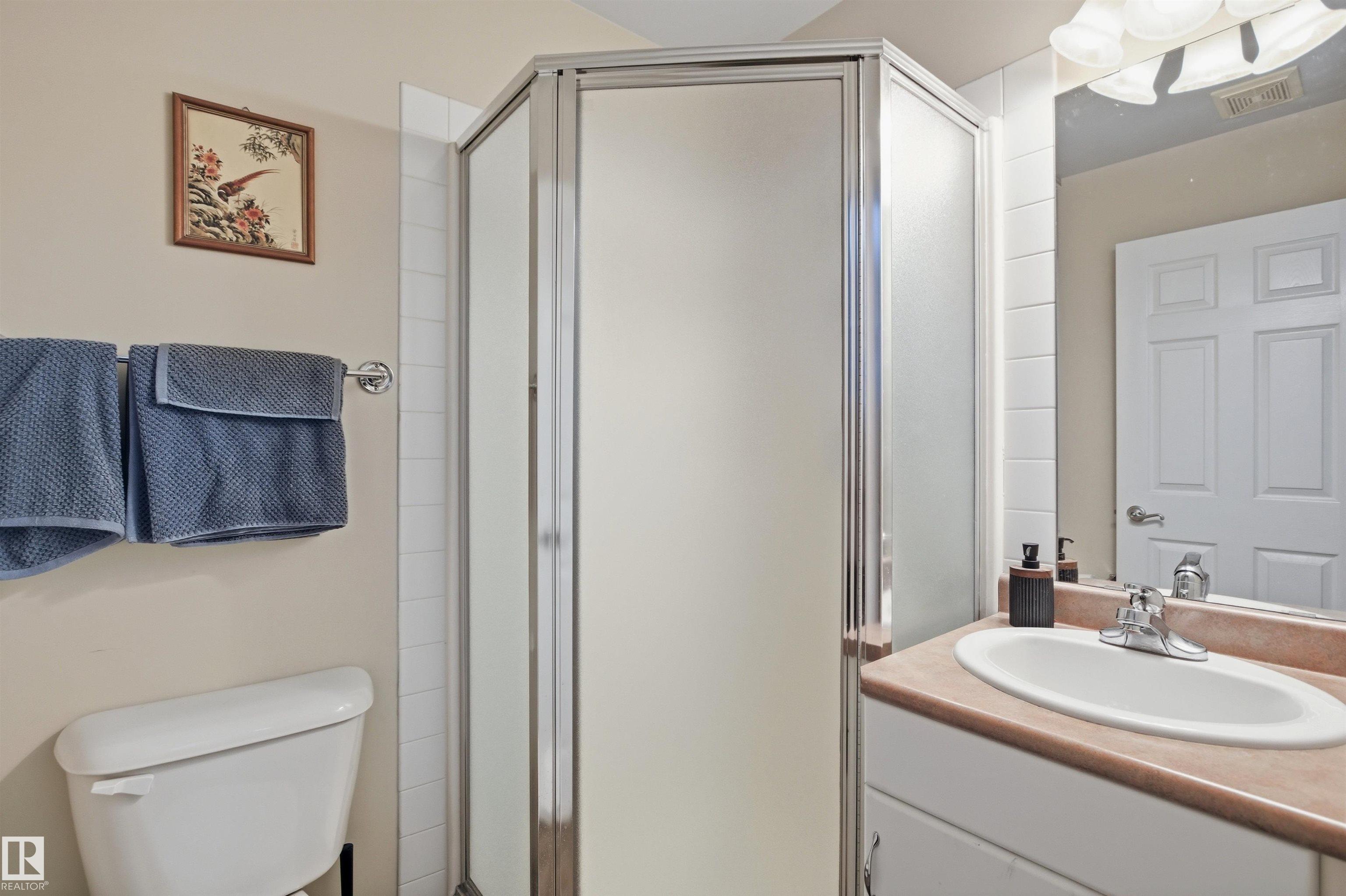 Photo 8 at 402 - 11109 84 Avenue NW, Garneau, Edmonton