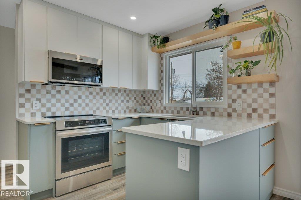 Photo 14 at 13027 79 Street NW, Balwin, Edmonton