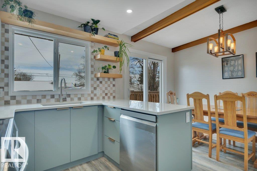 Photo 16 at 13027 79 Street NW, Balwin, Edmonton