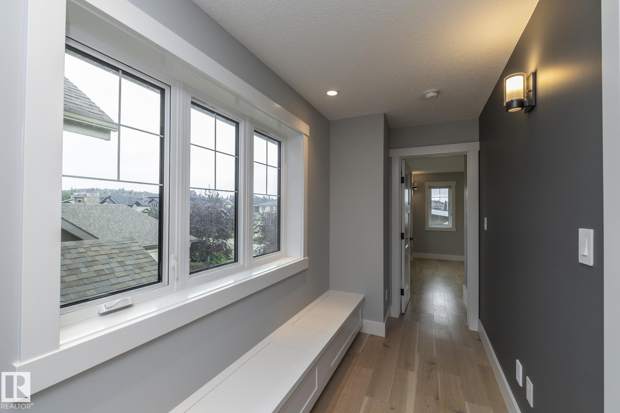 Photo 27 at 7549 May Common NW, Magrath Heights, Edmonton