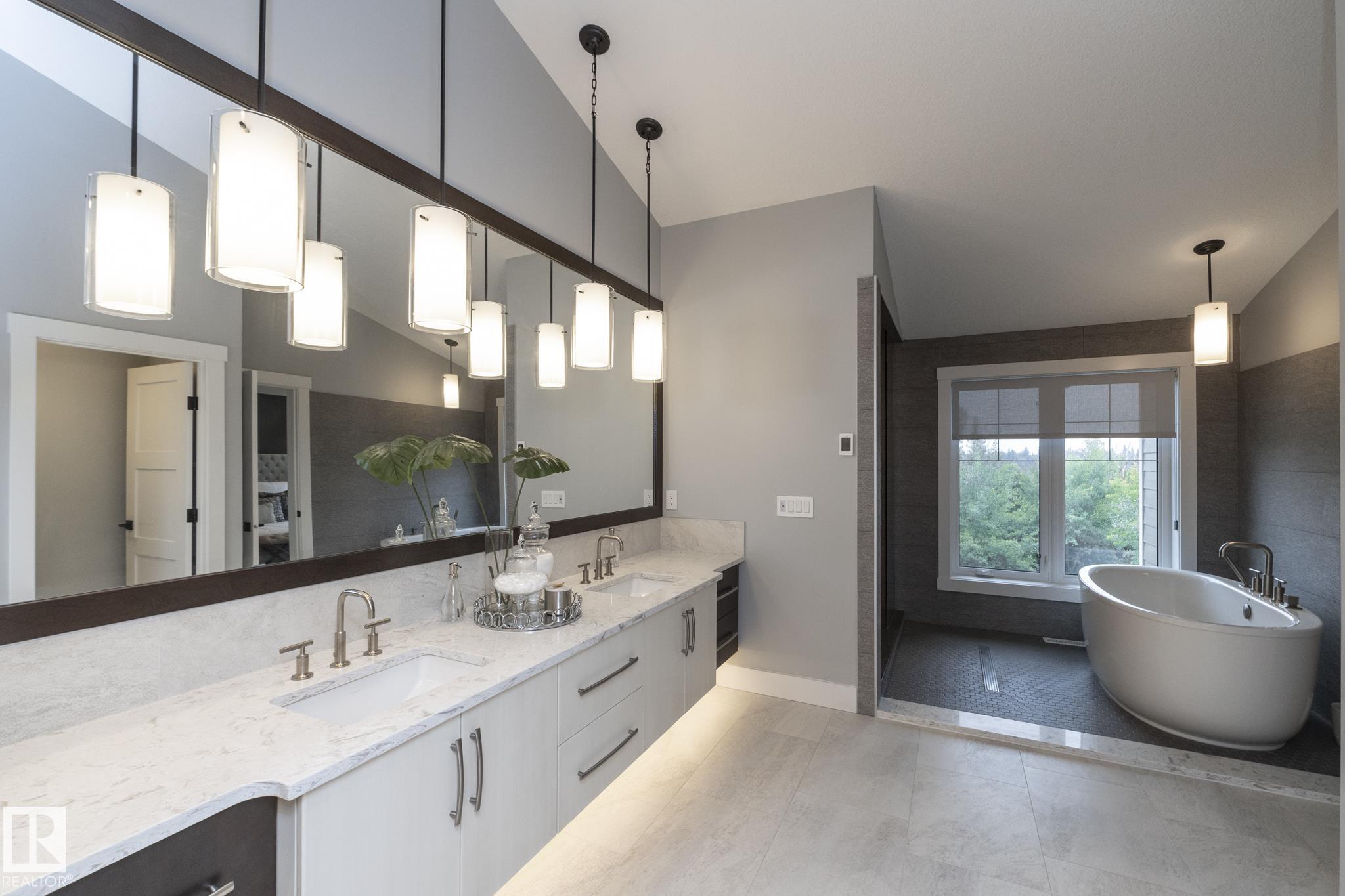 Photo 39 at 7549 May Common NW, Magrath Heights, Edmonton