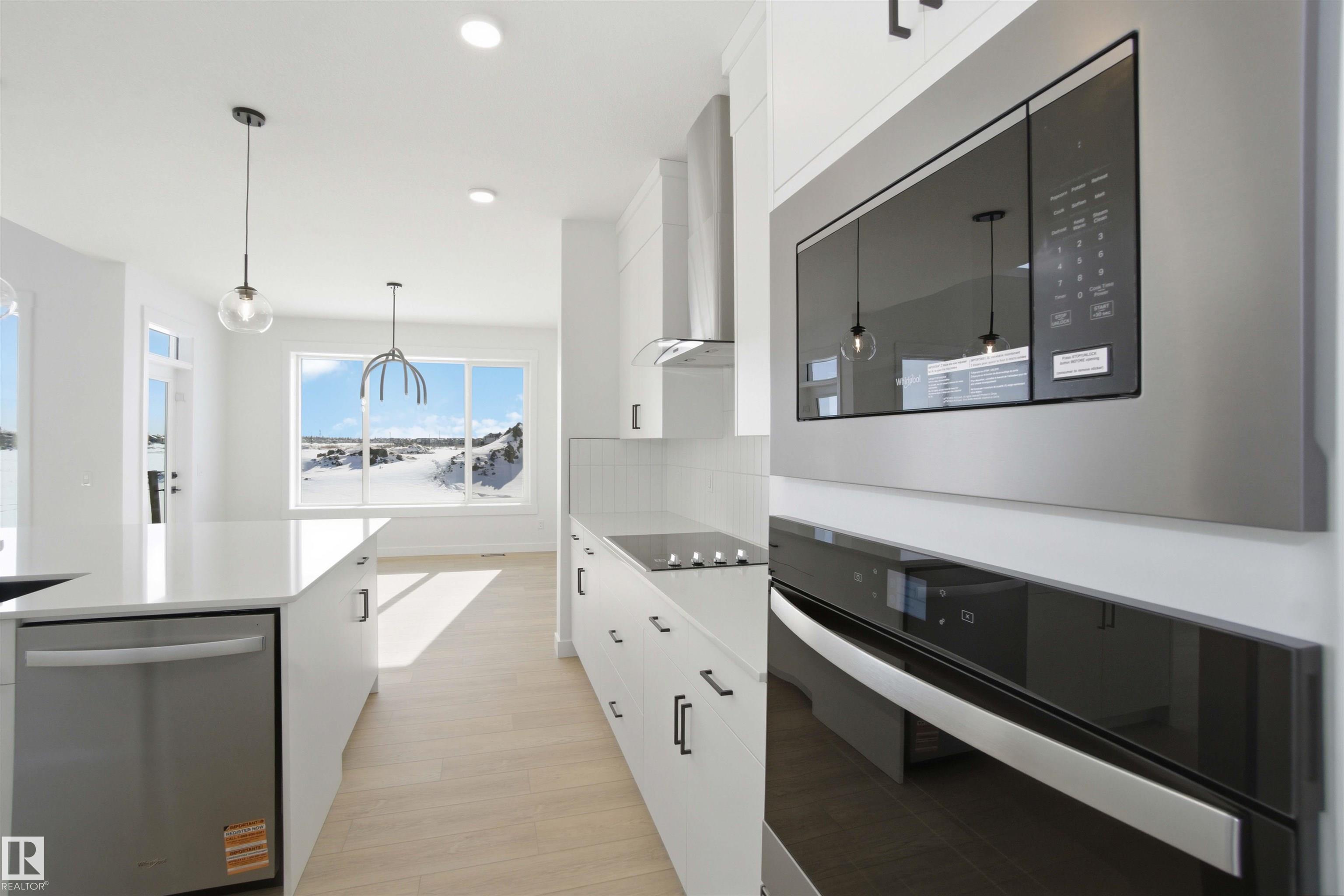 6949 176a Avenue NW, Crystallina Nera East, Edmonton