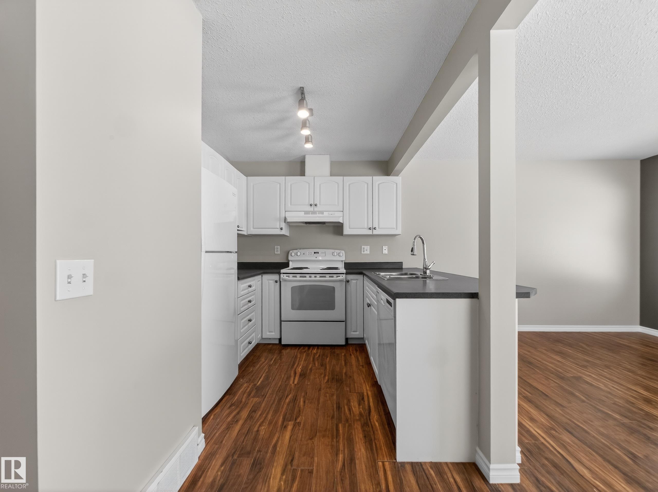 Photo 12 at 138 - 16823 84 Street NW, Klarvatten, Edmonton