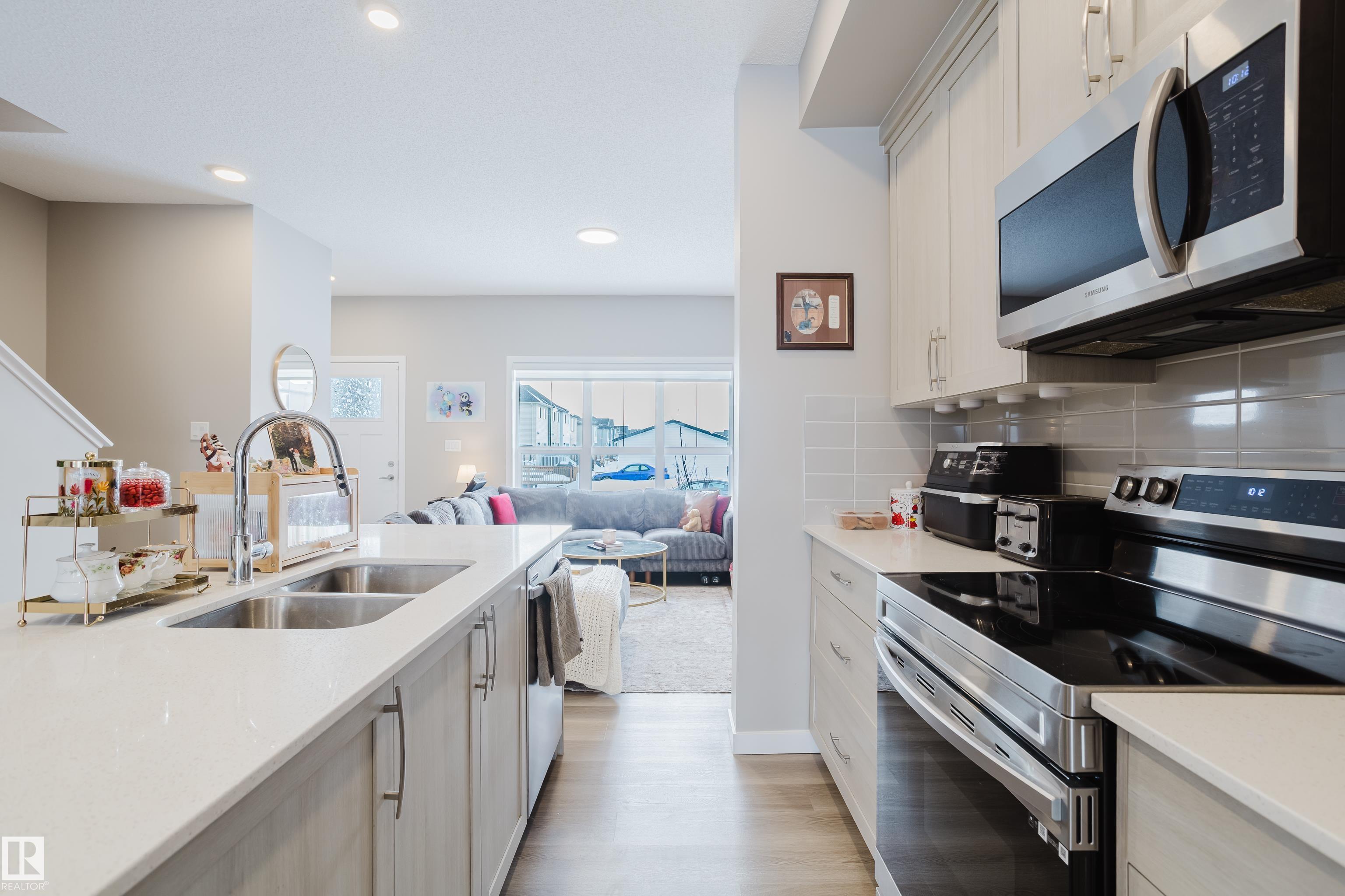 Photo 8 at 7056 181 Avenue NW, Crystallina Nera East, Edmonton