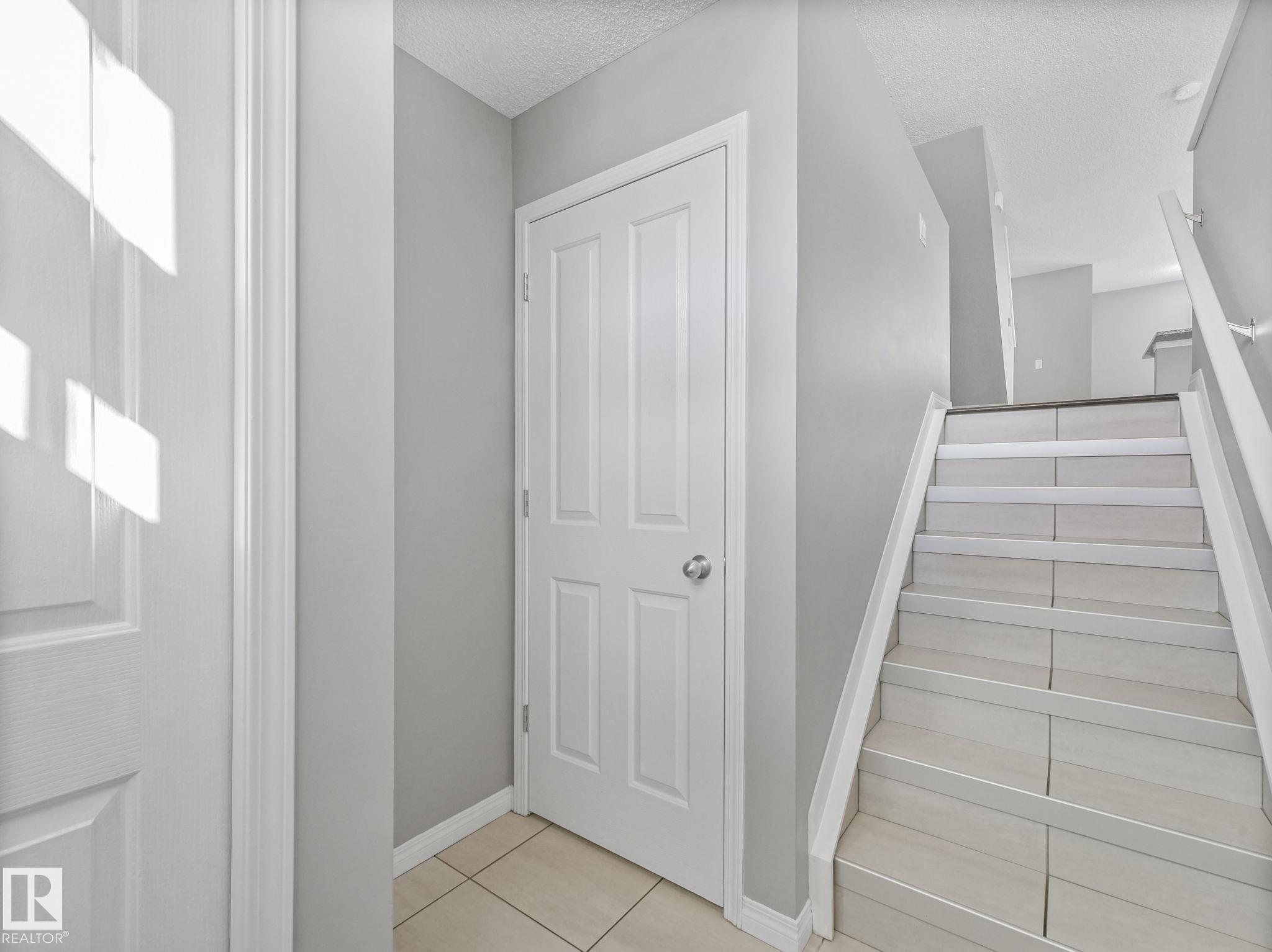 Photo 6 at 27 - 1030 Chappelle Boulevard SW, Chappelle Area, Edmonton