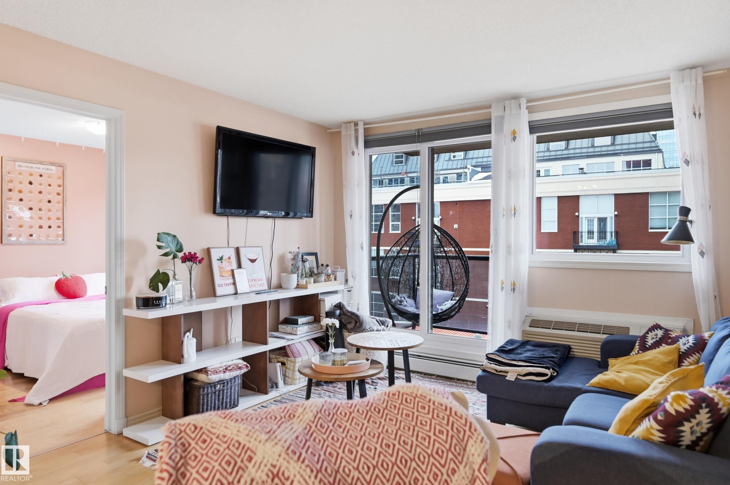 402 - 10303 105 Street NW, Downtown, Edmonton