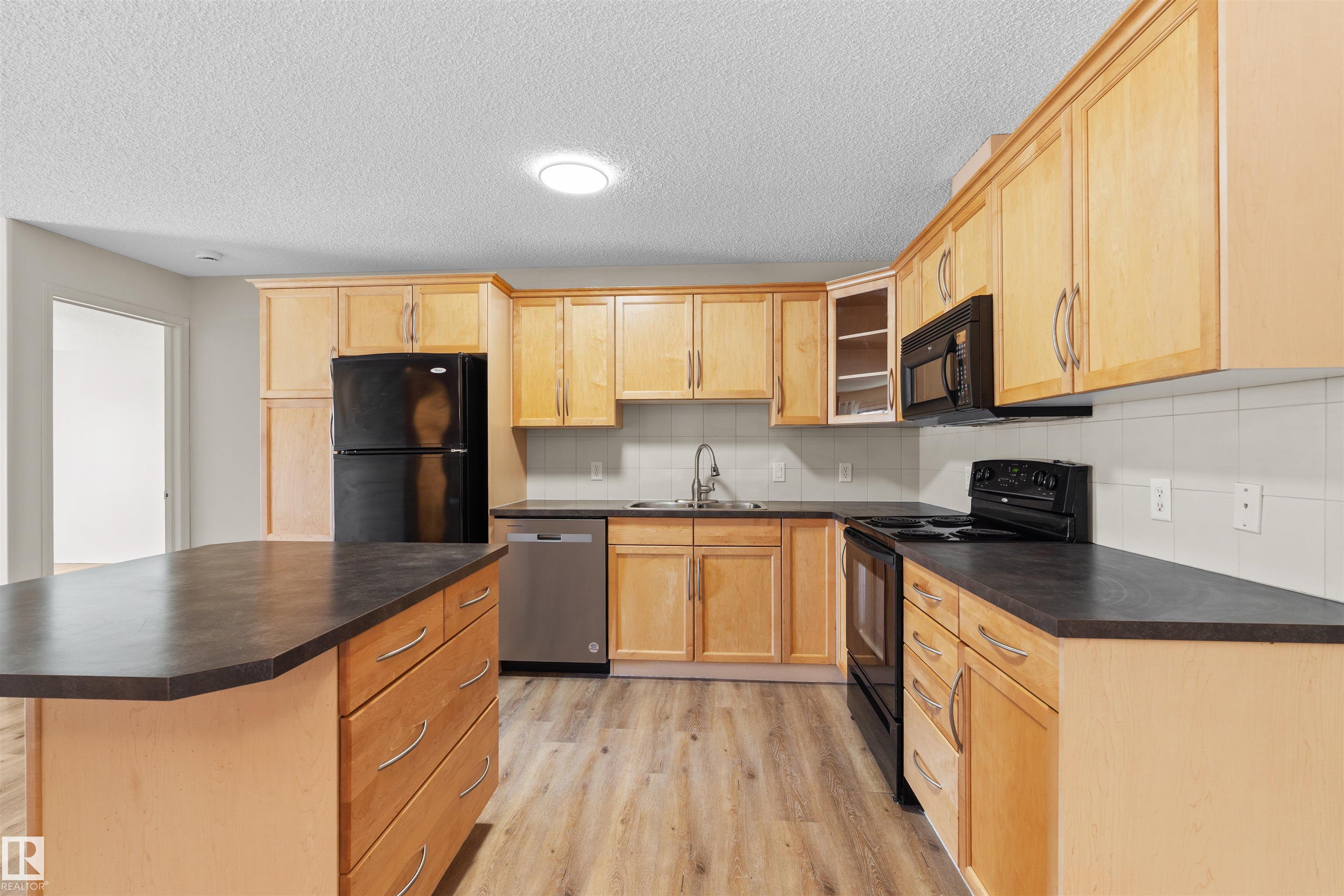 Photo 14 at 308 - 2098 Blackmud Creek Drive SW, Blackmud Creek, Edmonton