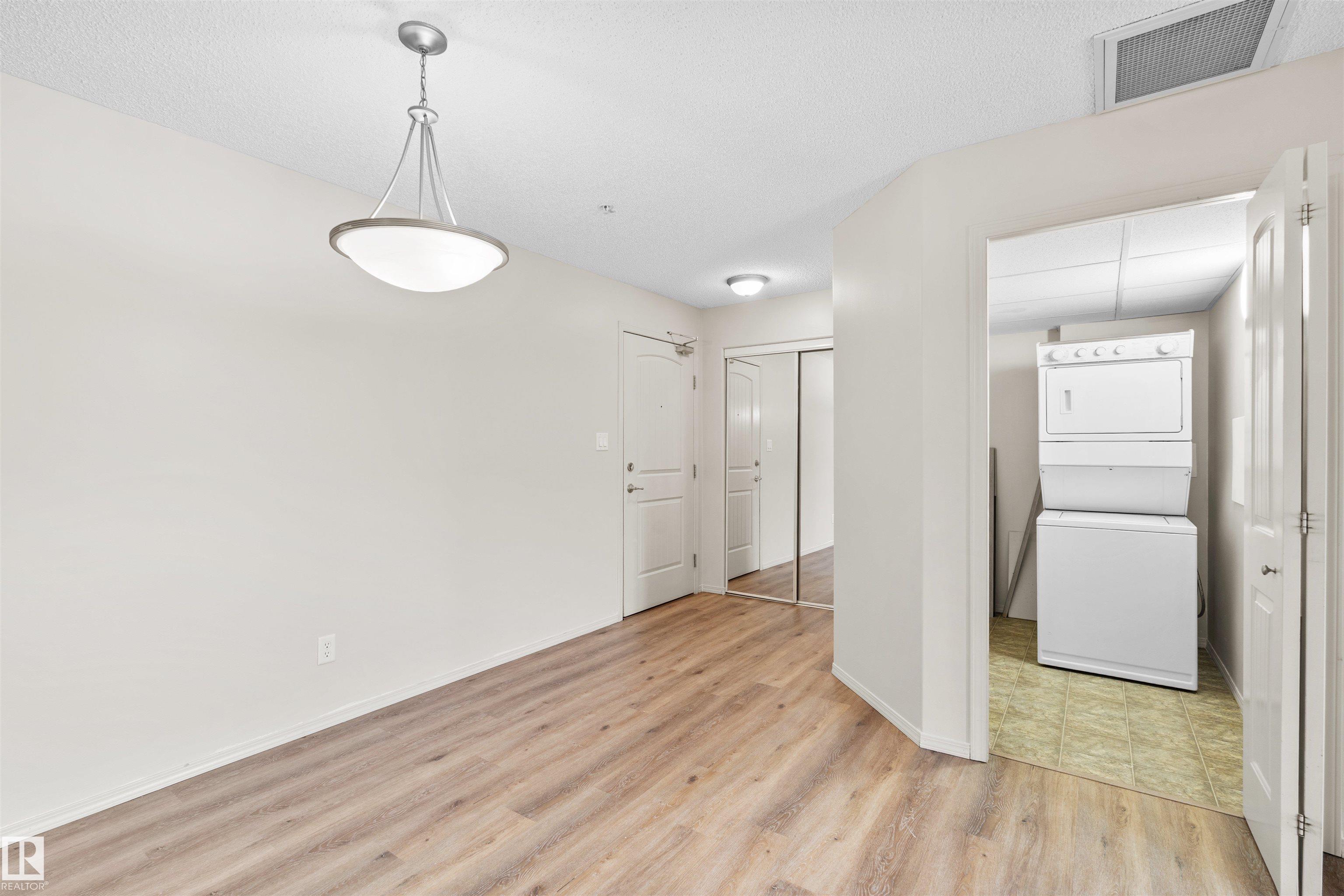 Photo 9 at 308 - 2098 Blackmud Creek Drive SW, Blackmud Creek, Edmonton