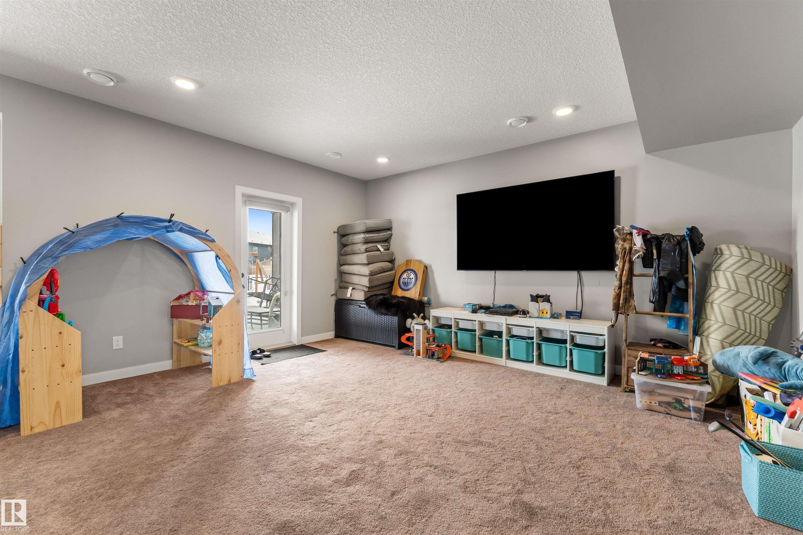 Photo 42 at 13139 208 Street NW, Trumpeter Area, Edmonton