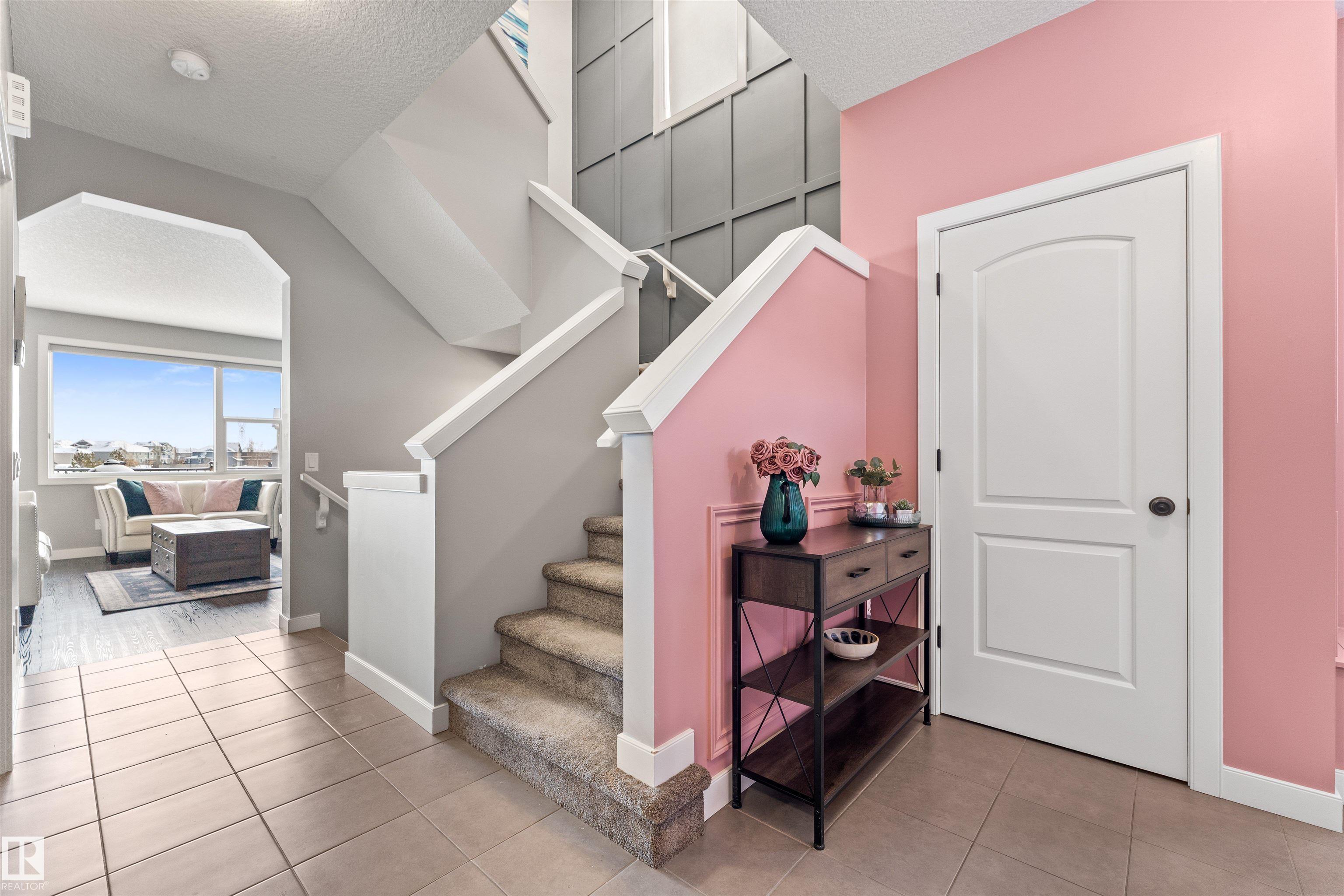 Photo 6 at 13139 208 Street NW, Trumpeter Area, Edmonton