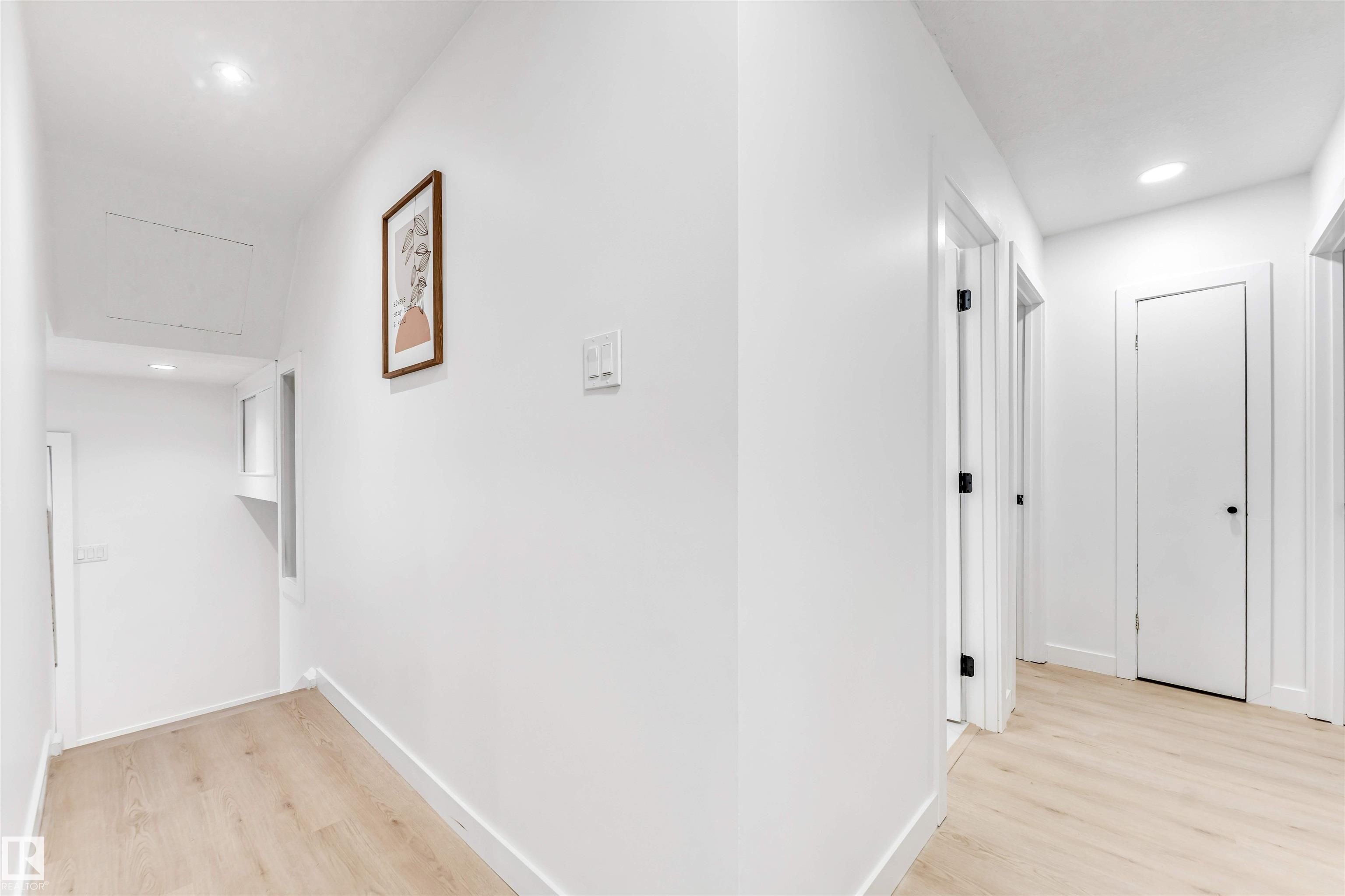 Photo 17 at 12423 91 Street NW, Delton, Edmonton