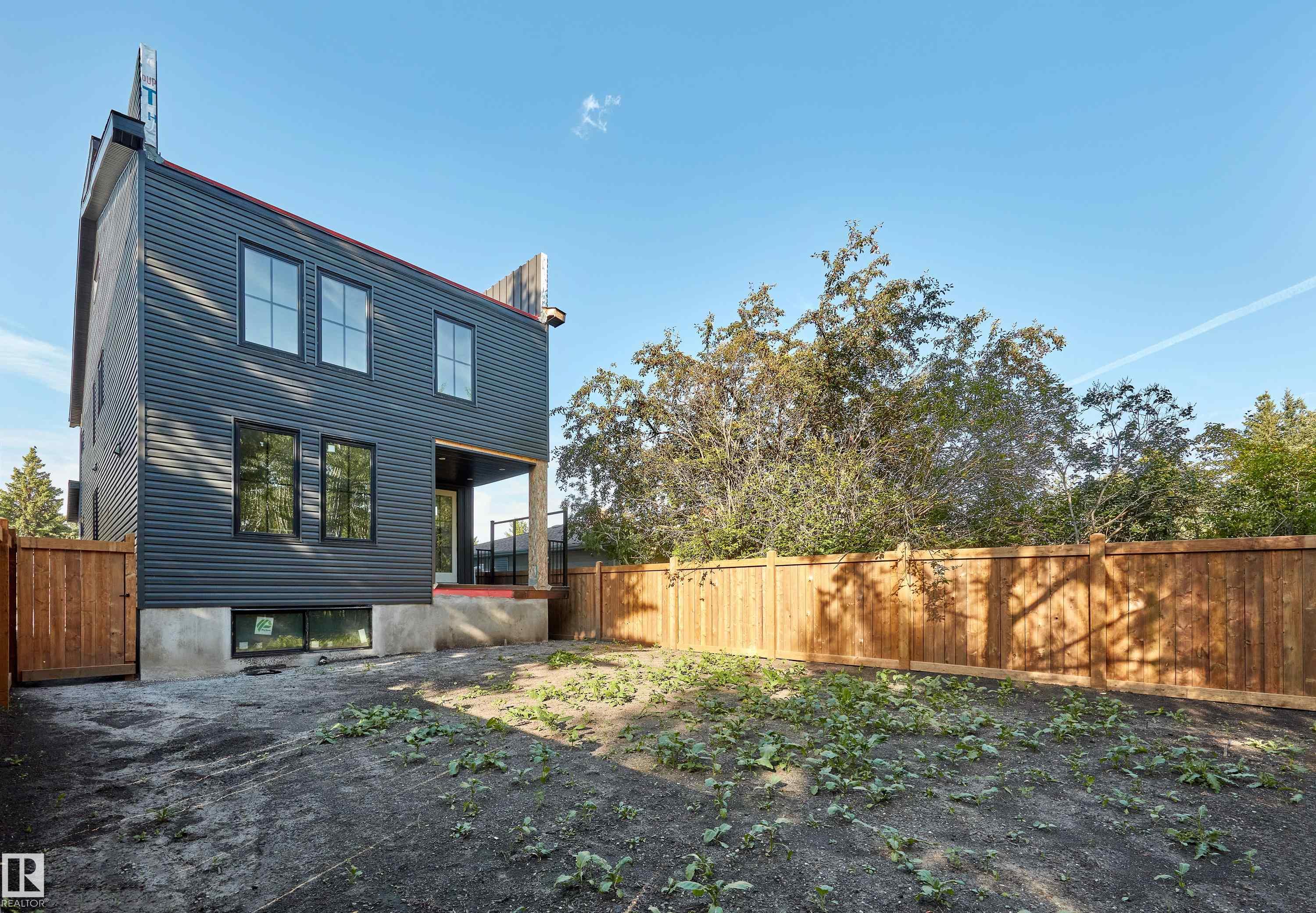 Photo 41 at 43 Westridge Road NW, Westridge, Edmonton