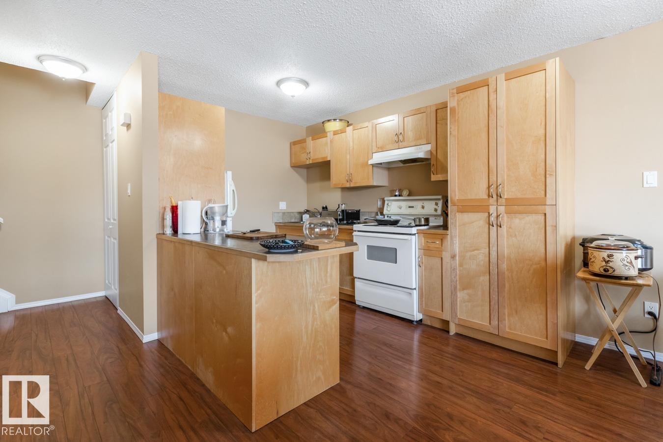19 - 13580 38 Street NW, Belmont, Edmonton
