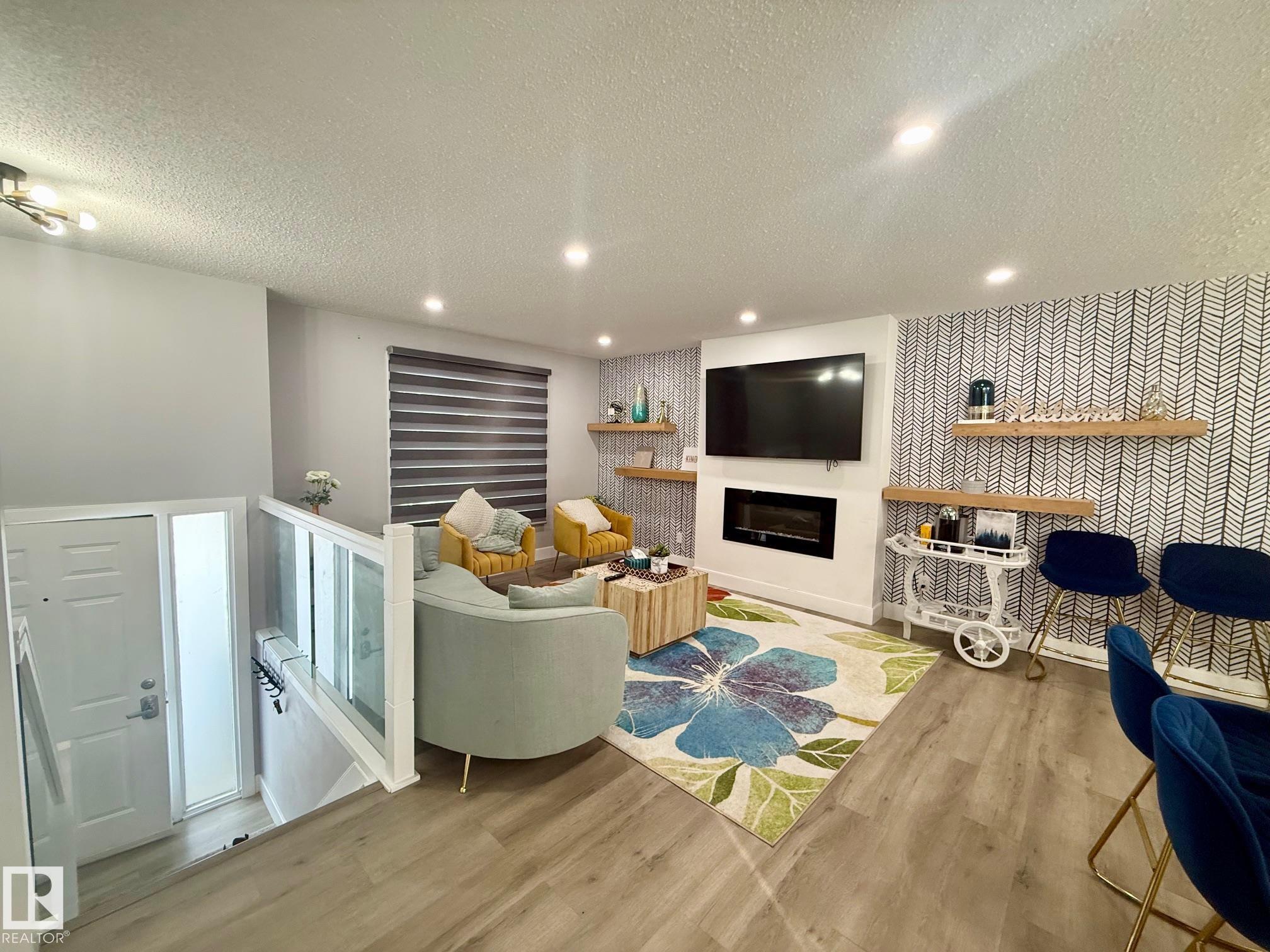 2915 145 Avenue NW, Kirkness, Edmonton