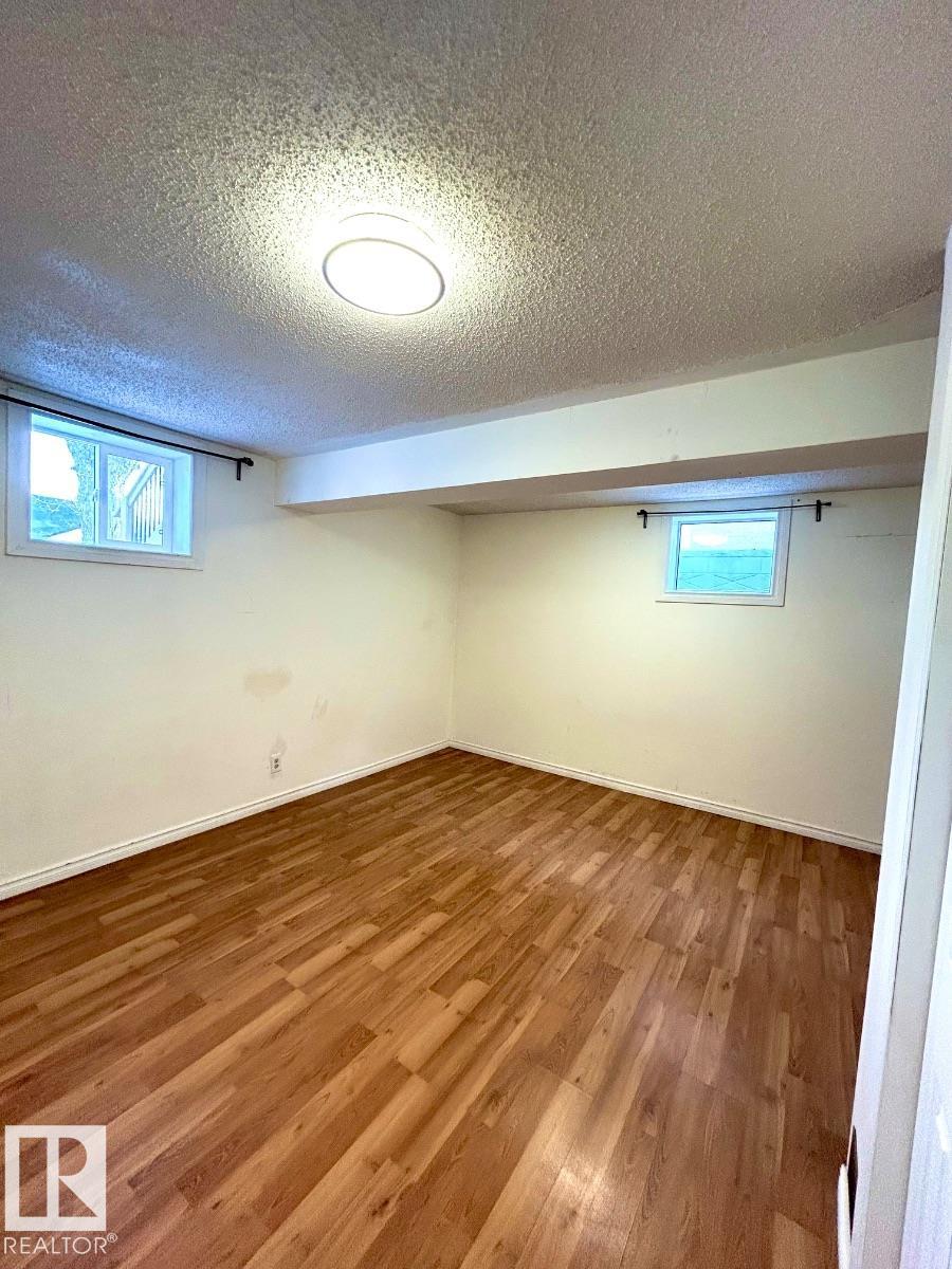 Photo 16 at 12132 59 Street NW, Montrose, Edmonton